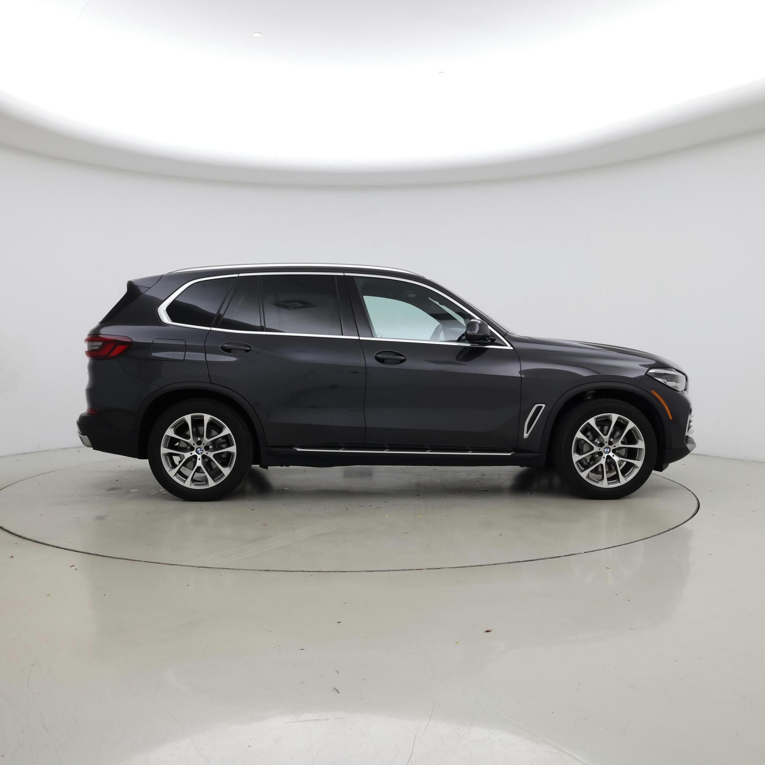 Thumbnail: 2022 BMW X5 - 7