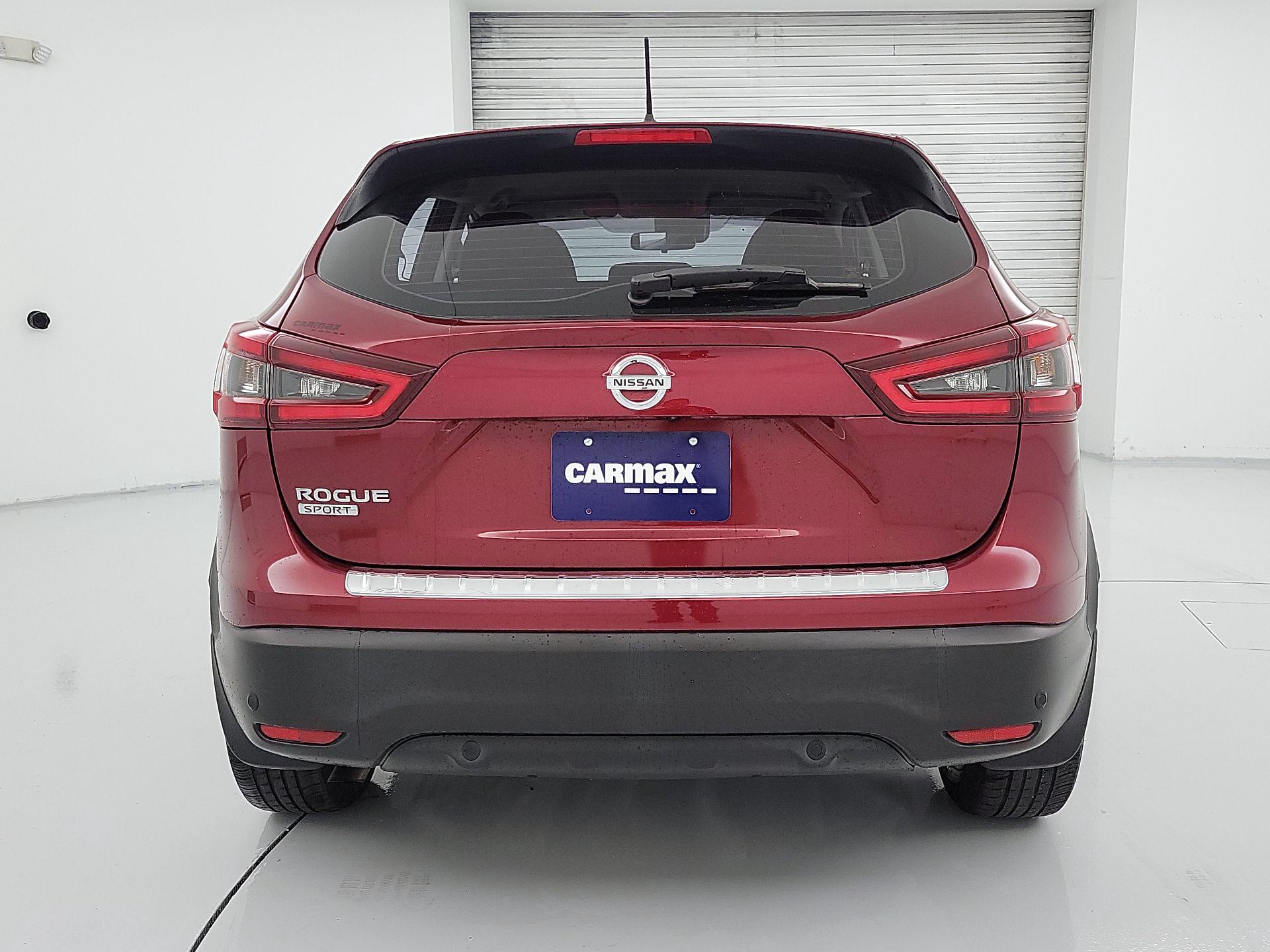 Thumbnail: 2020 Nissan Rogue Sport - 6