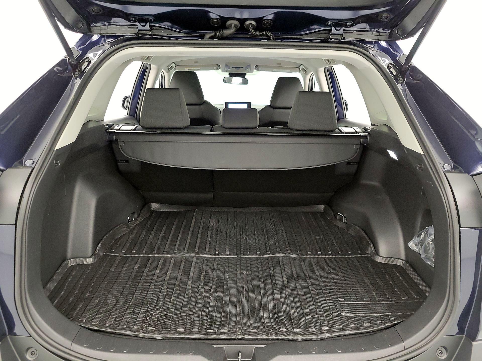 Thumbnail: 2025 Toyota RAV4 - 18