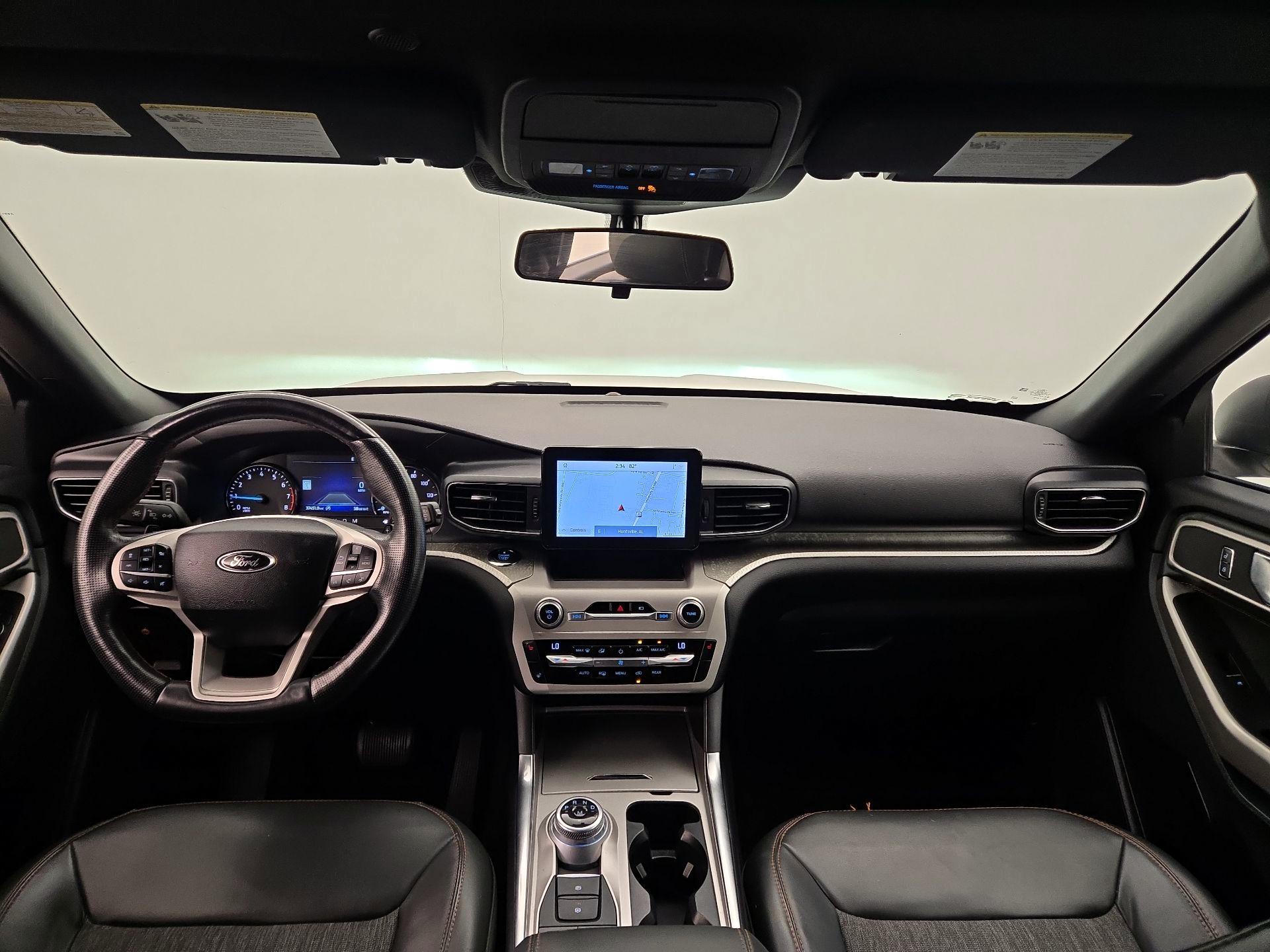 Thumbnail: 2021 Ford Explorer - 9