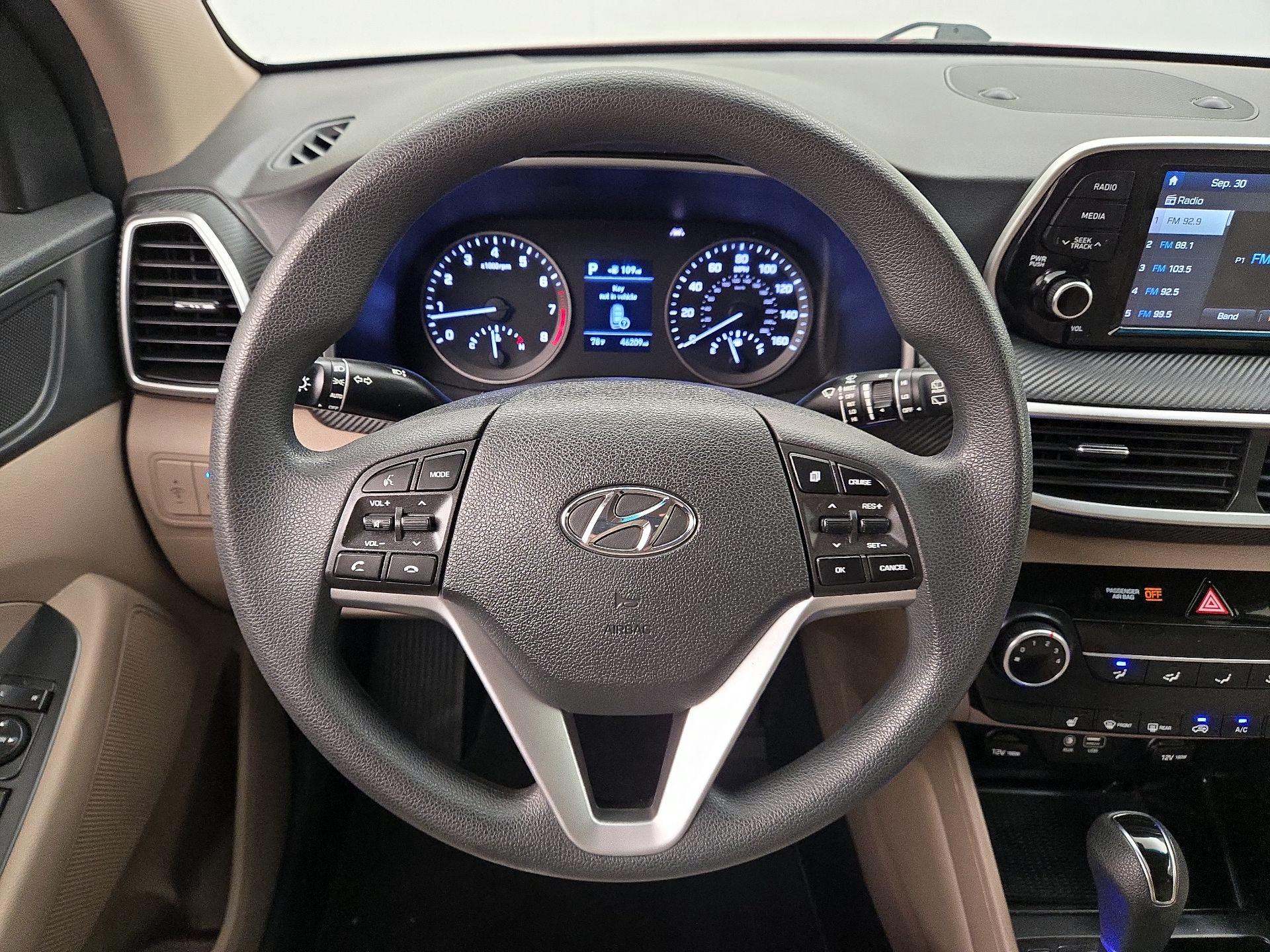 Thumbnail: 2020 Hyundai Tucson - 10