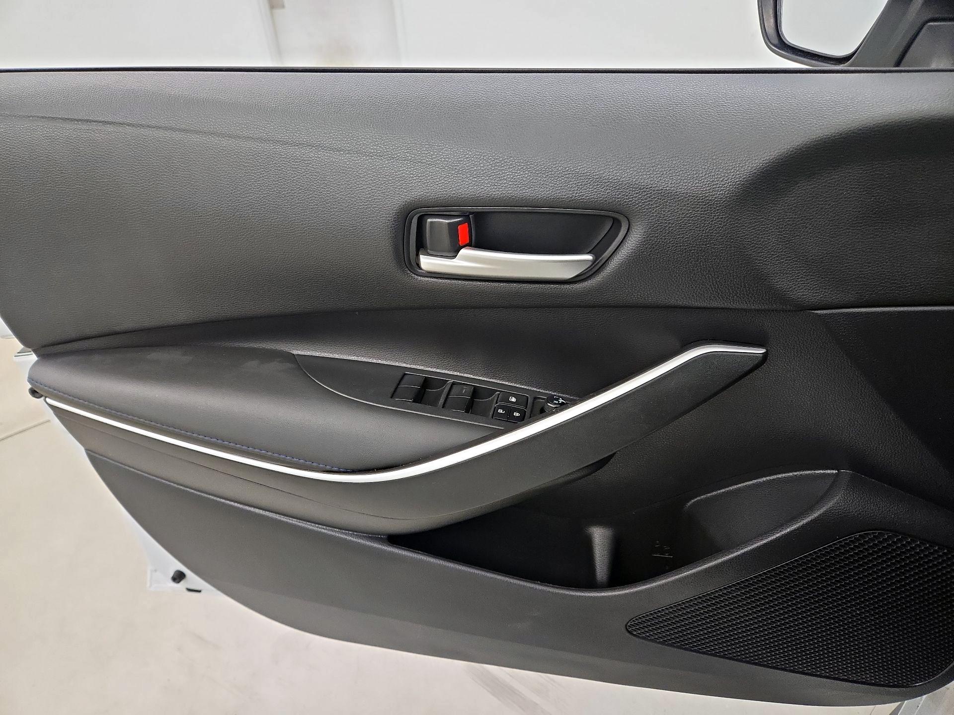 Thumbnail: 2022 Toyota Corolla - 12