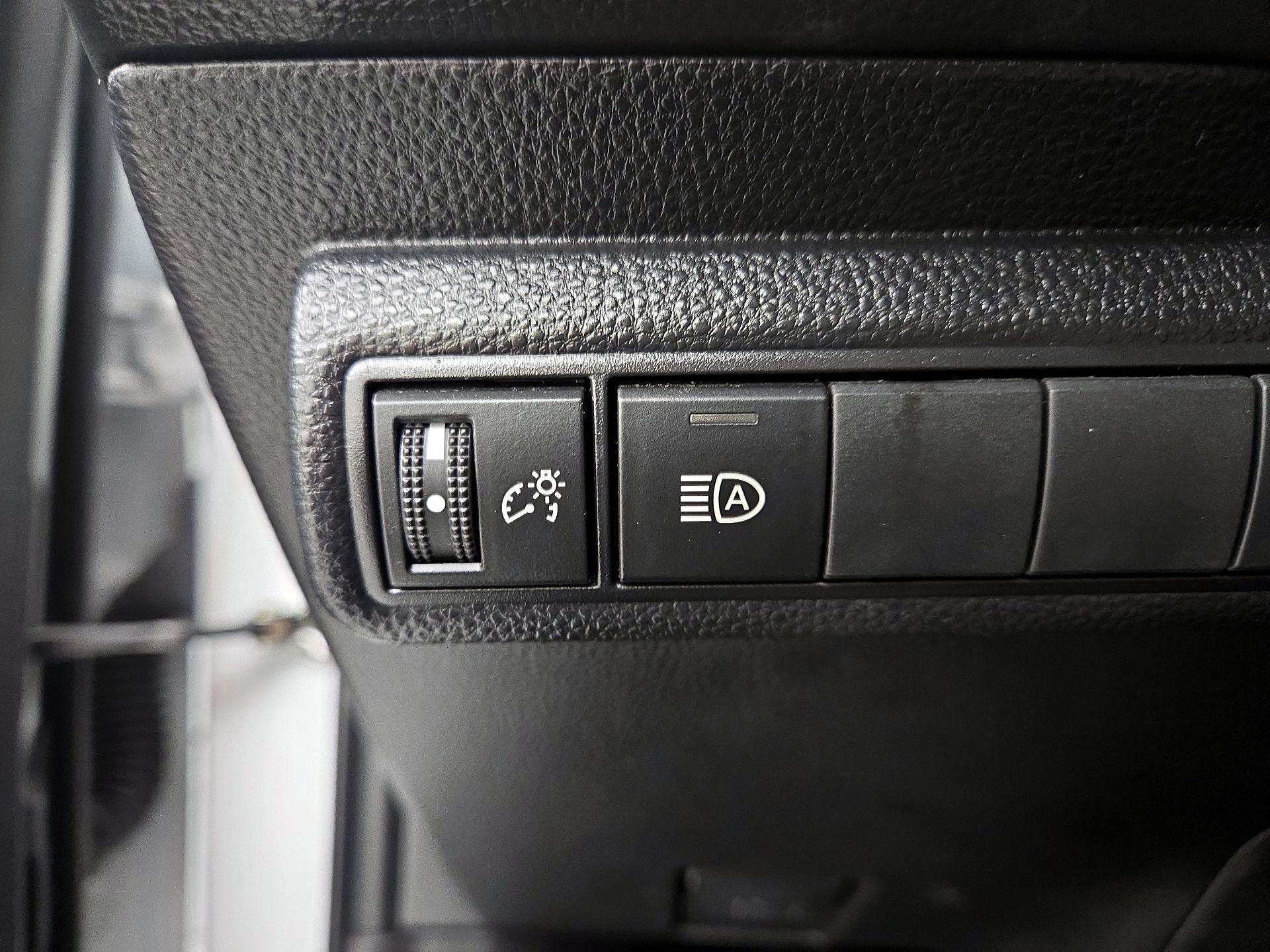 Thumbnail: 2022 Toyota Corolla - 13