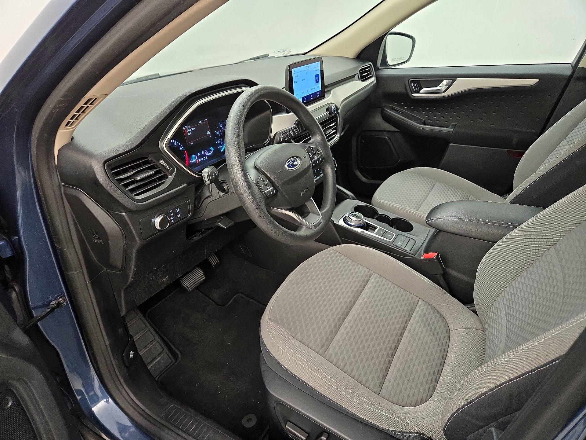 Thumbnail: 2020 Ford Escape - 11