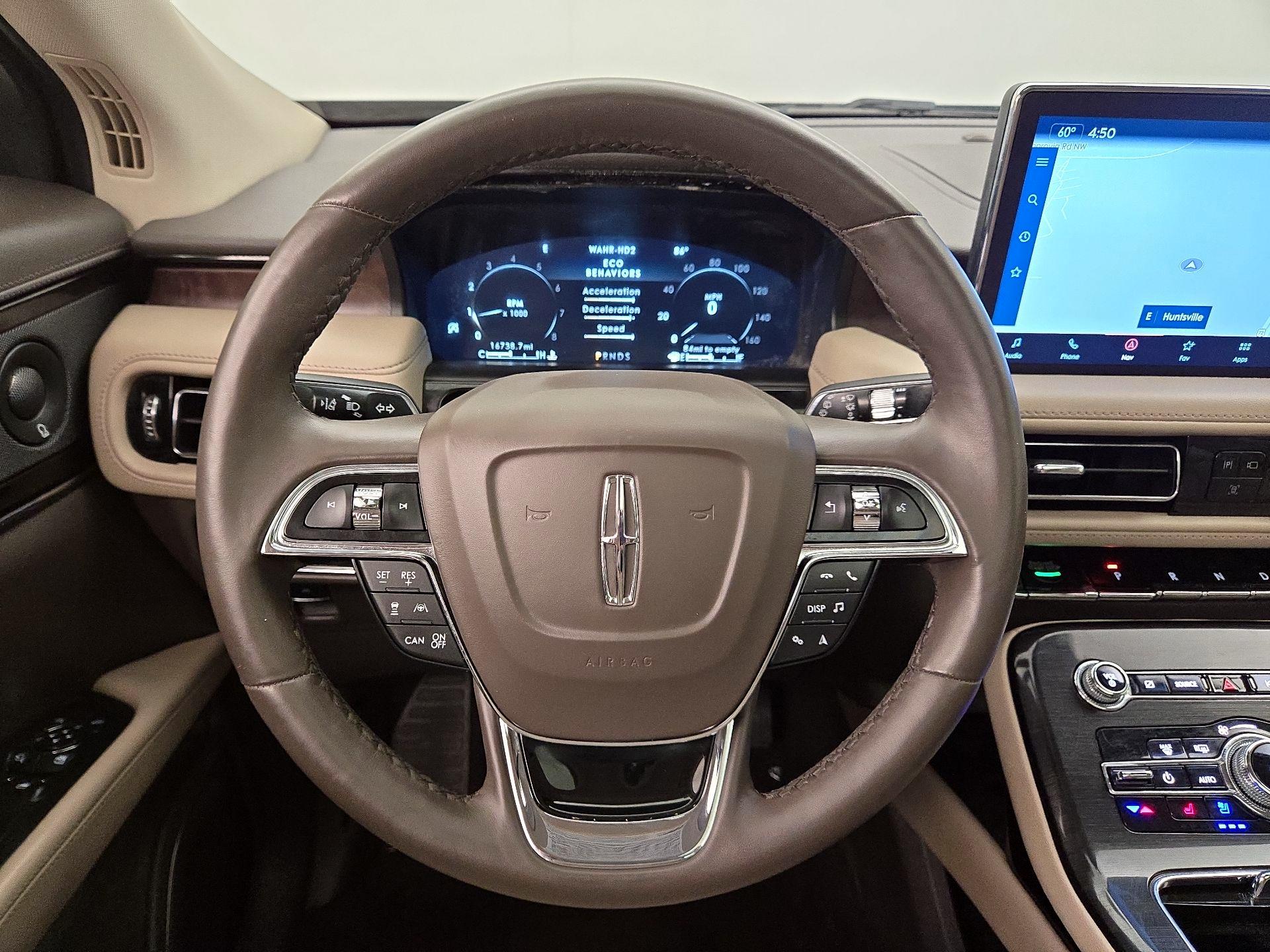 Thumbnail: 2022 Lincoln Nautilus - 10