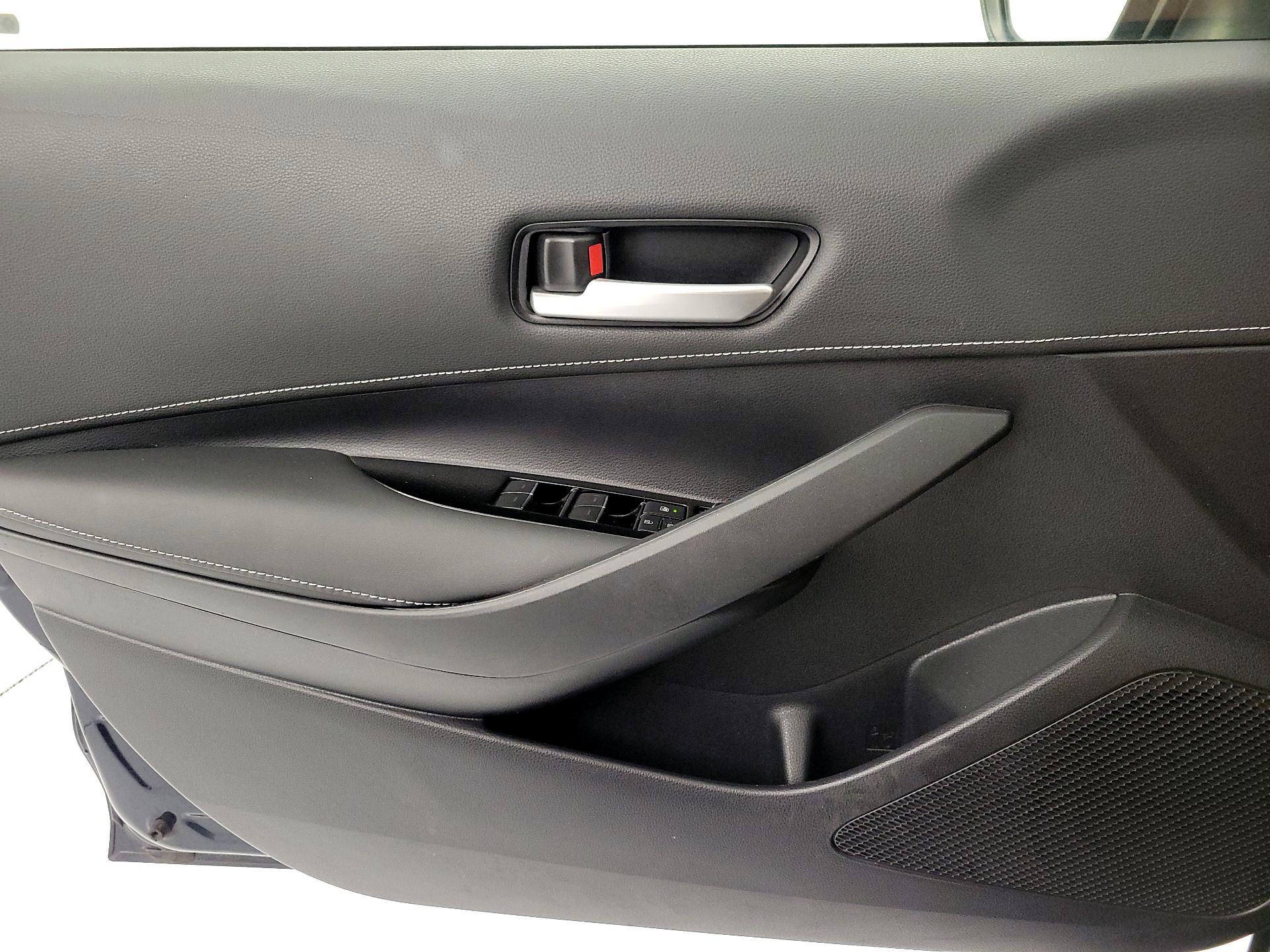Thumbnail: 2019 Toyota Corolla - 10