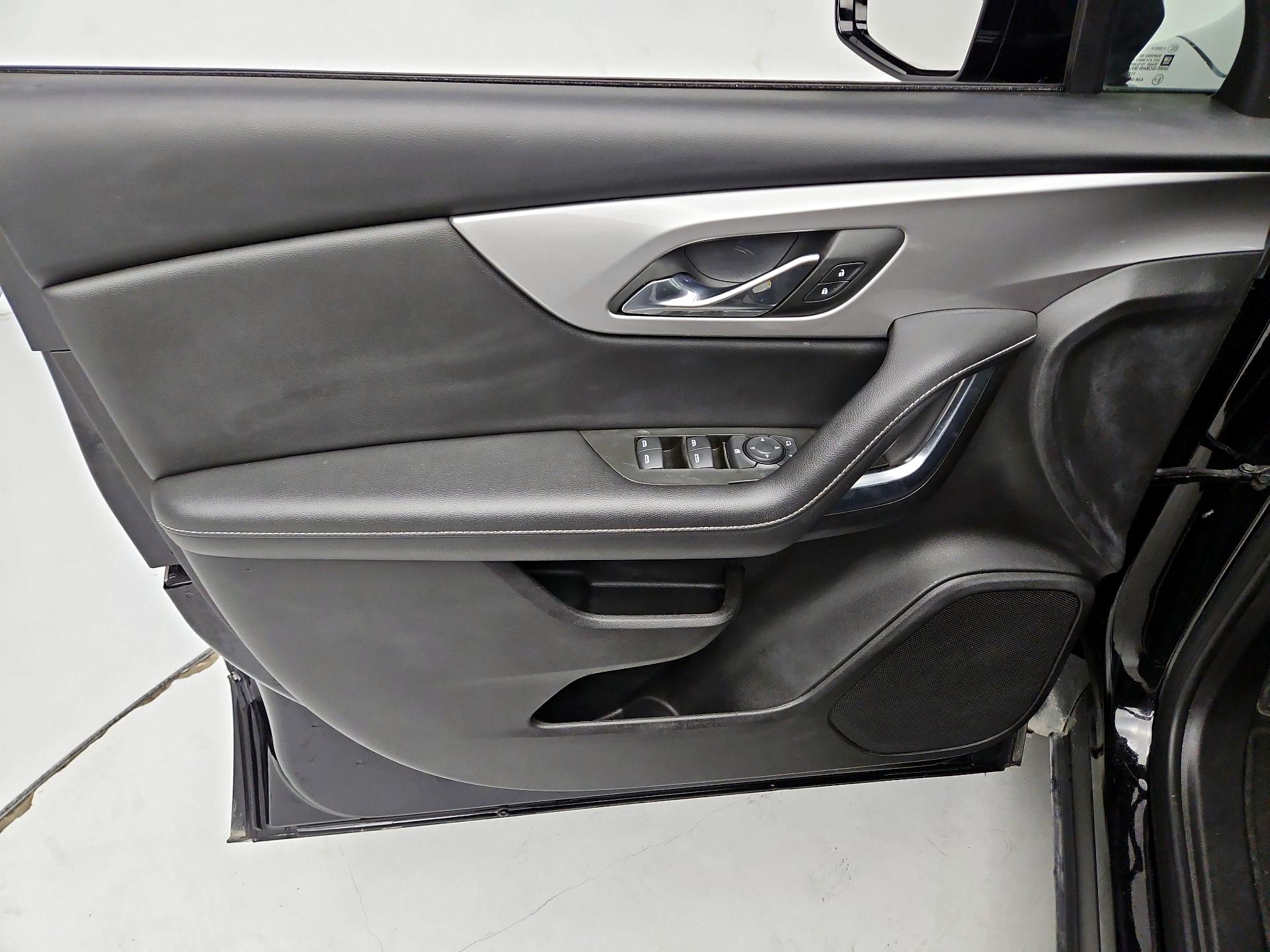 Thumbnail: 2024 Chevrolet Blazer - 12