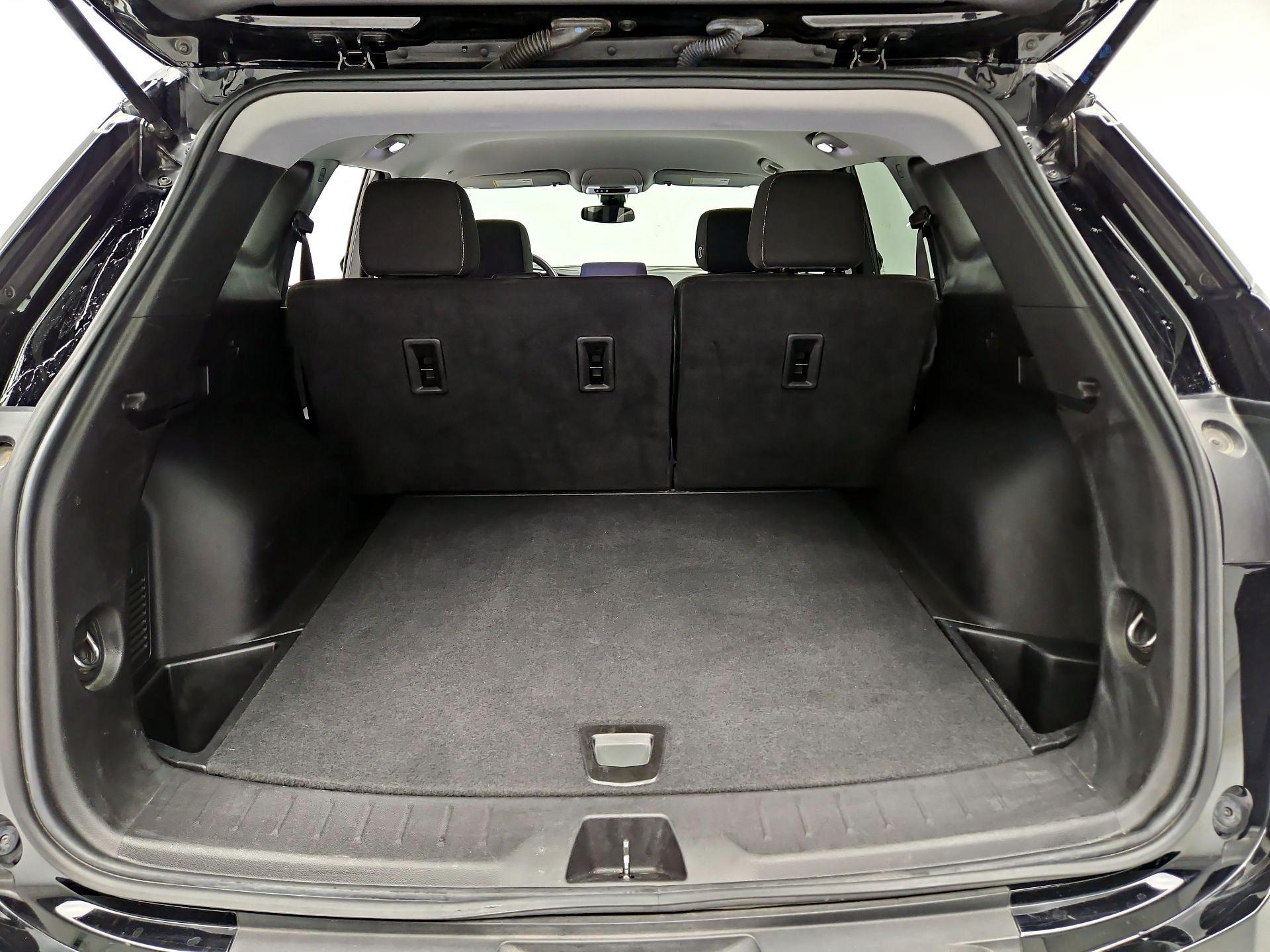 Thumbnail: 2024 Chevrolet Blazer - 20