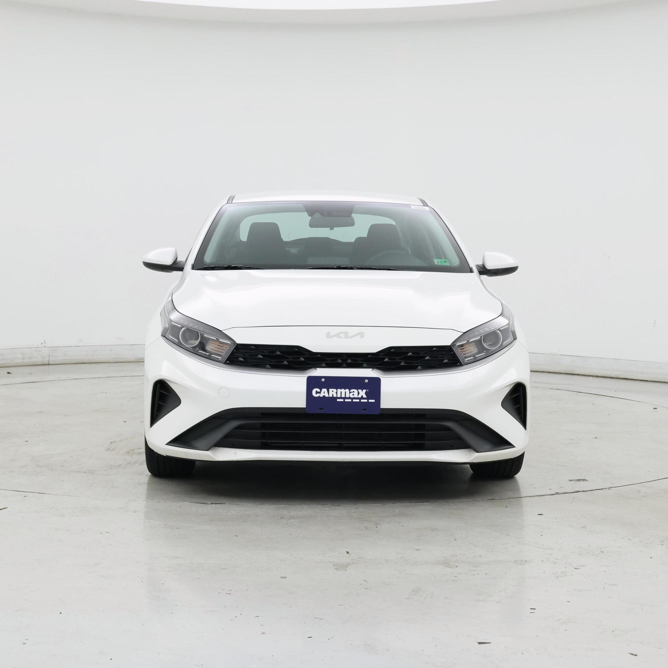 Thumbnail: 2024 Kia Forte - 5