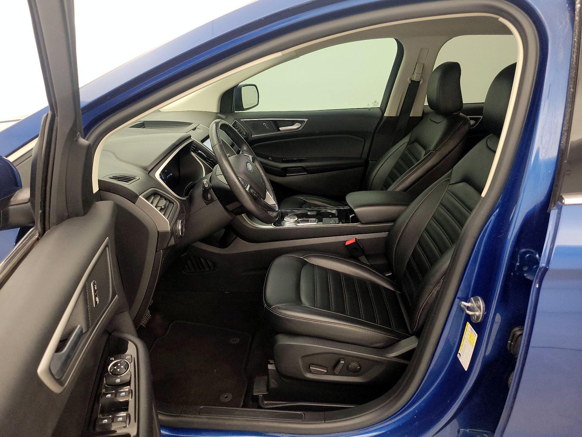 Thumbnail: 2020 Ford Edge - 11