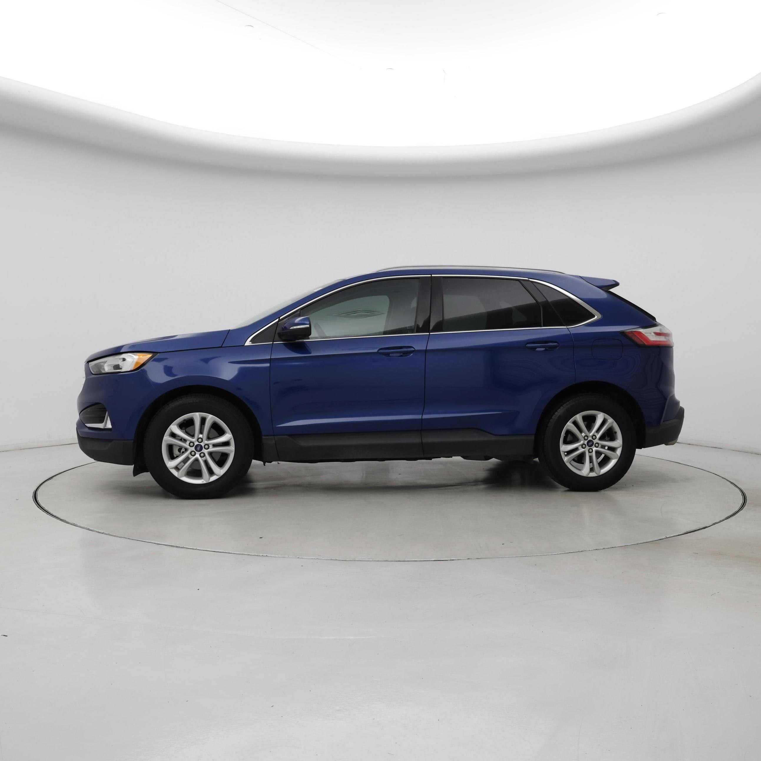 Thumbnail: 2020 Ford Edge - 3