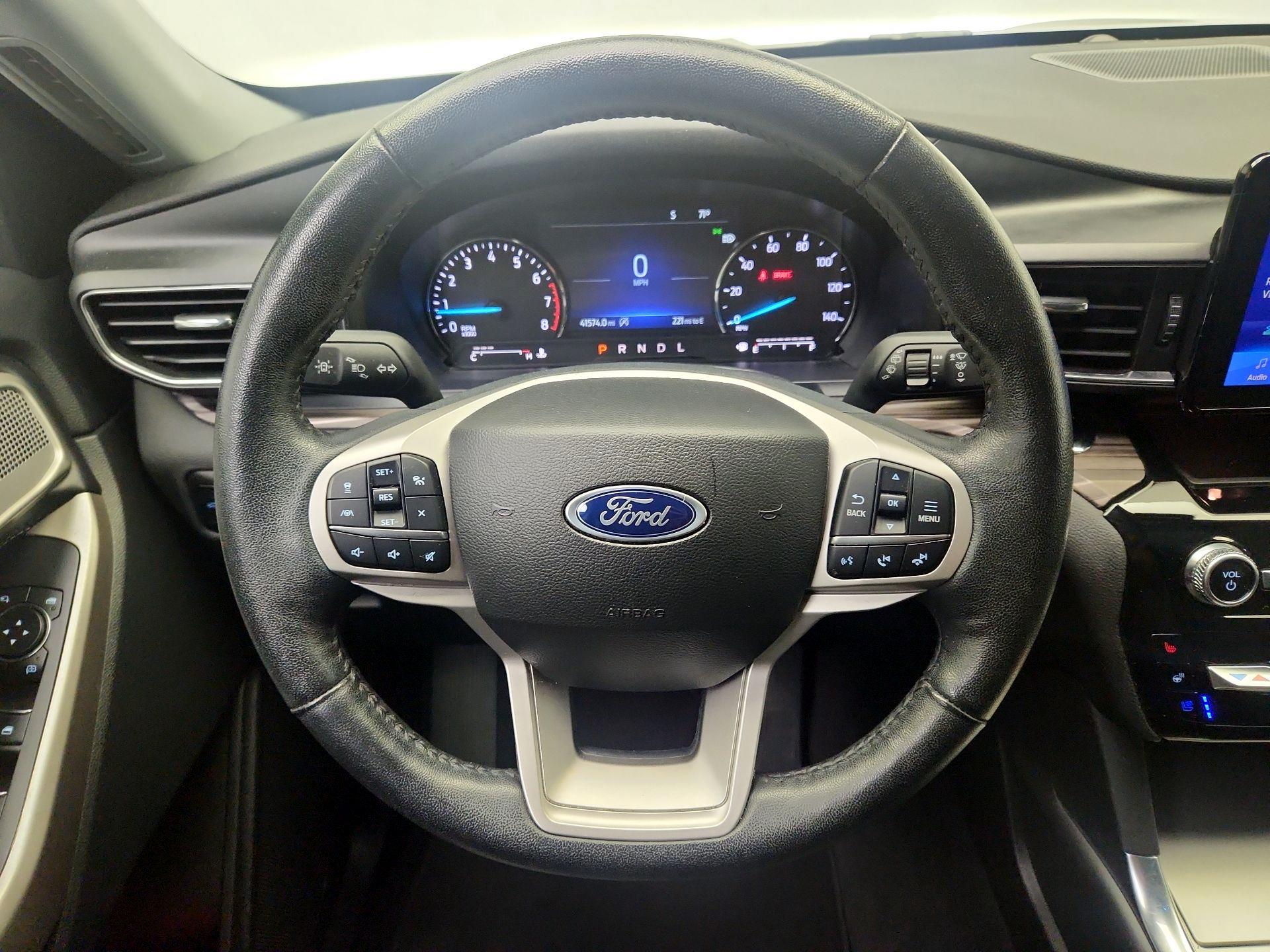 Thumbnail: 2023 Ford Explorer - 10