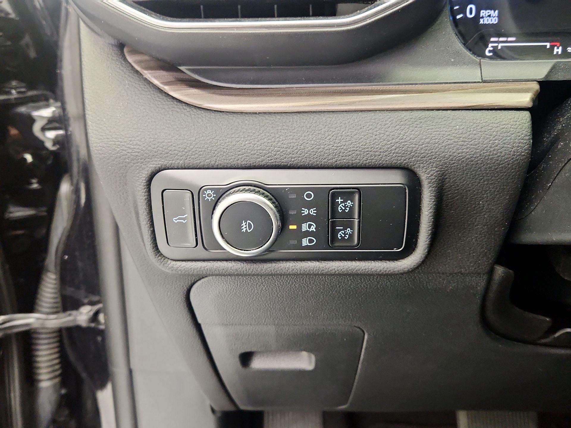 Thumbnail: 2023 Ford Explorer - 13