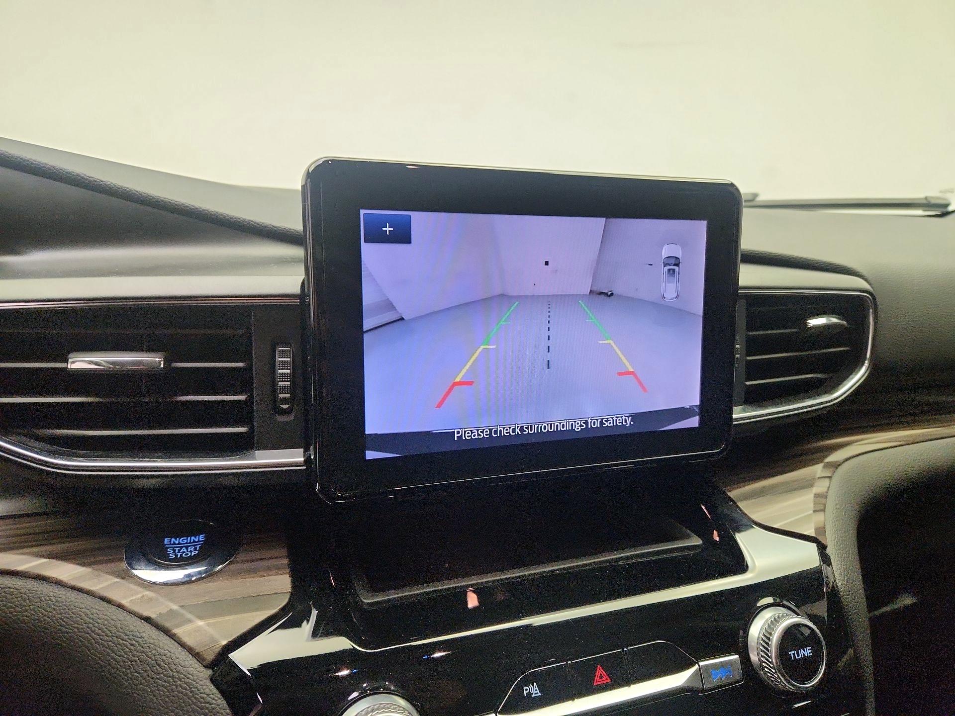 Thumbnail: 2023 Ford Explorer - 15