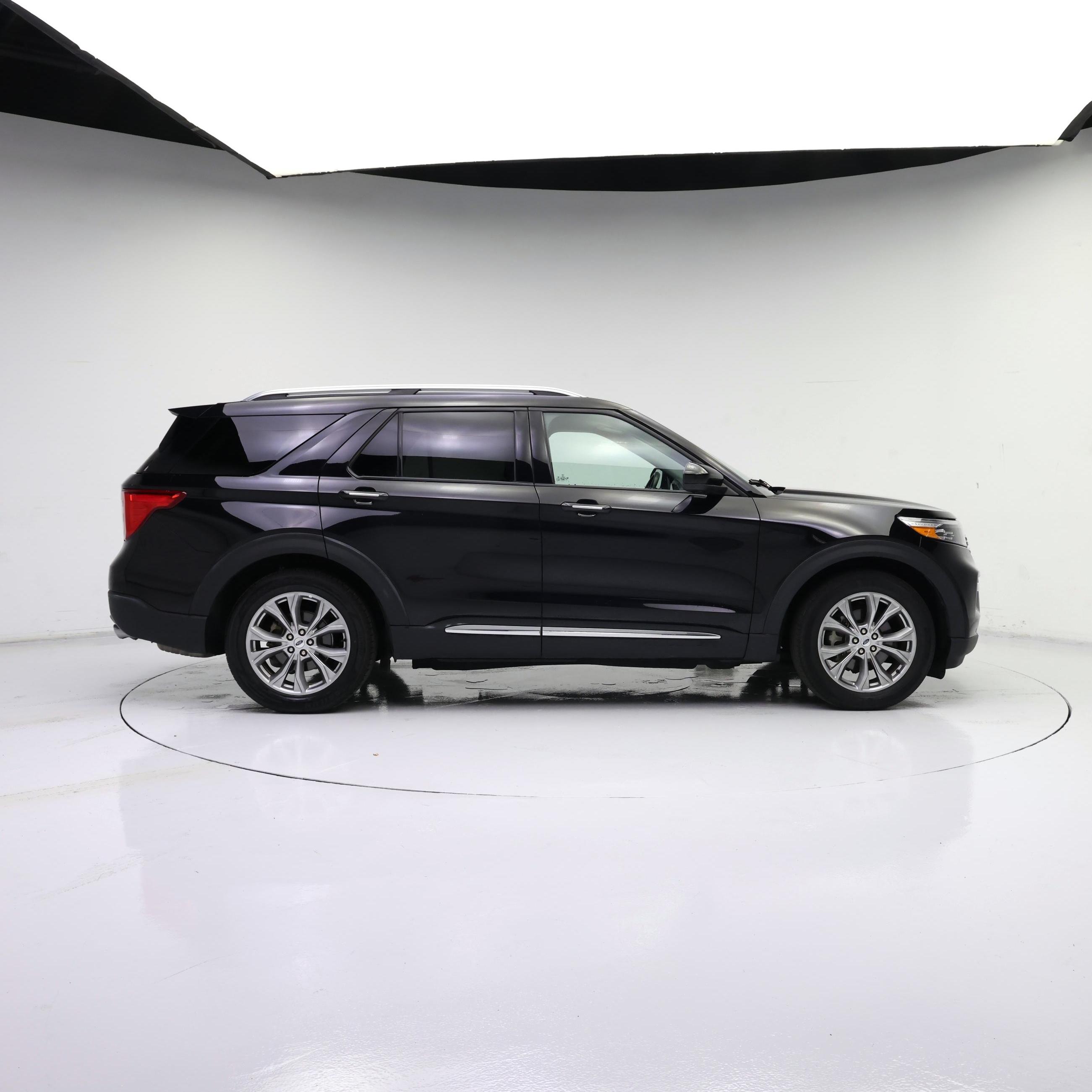 Thumbnail: 2023 Ford Explorer - 7