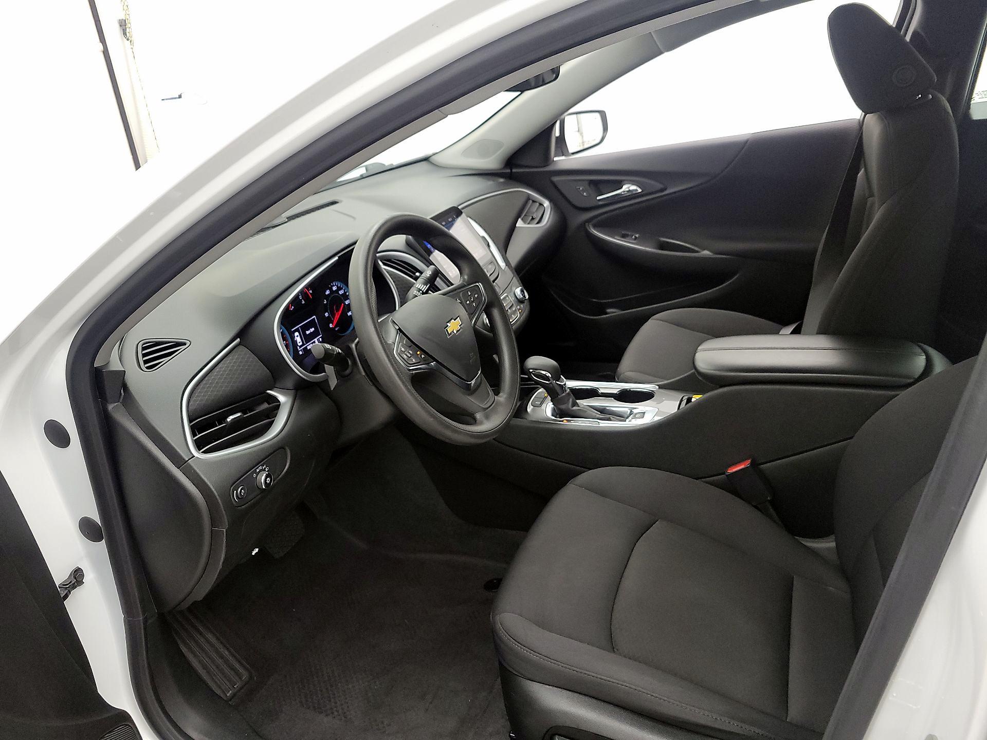 Thumbnail: 2023 Chevrolet Malibu - 11