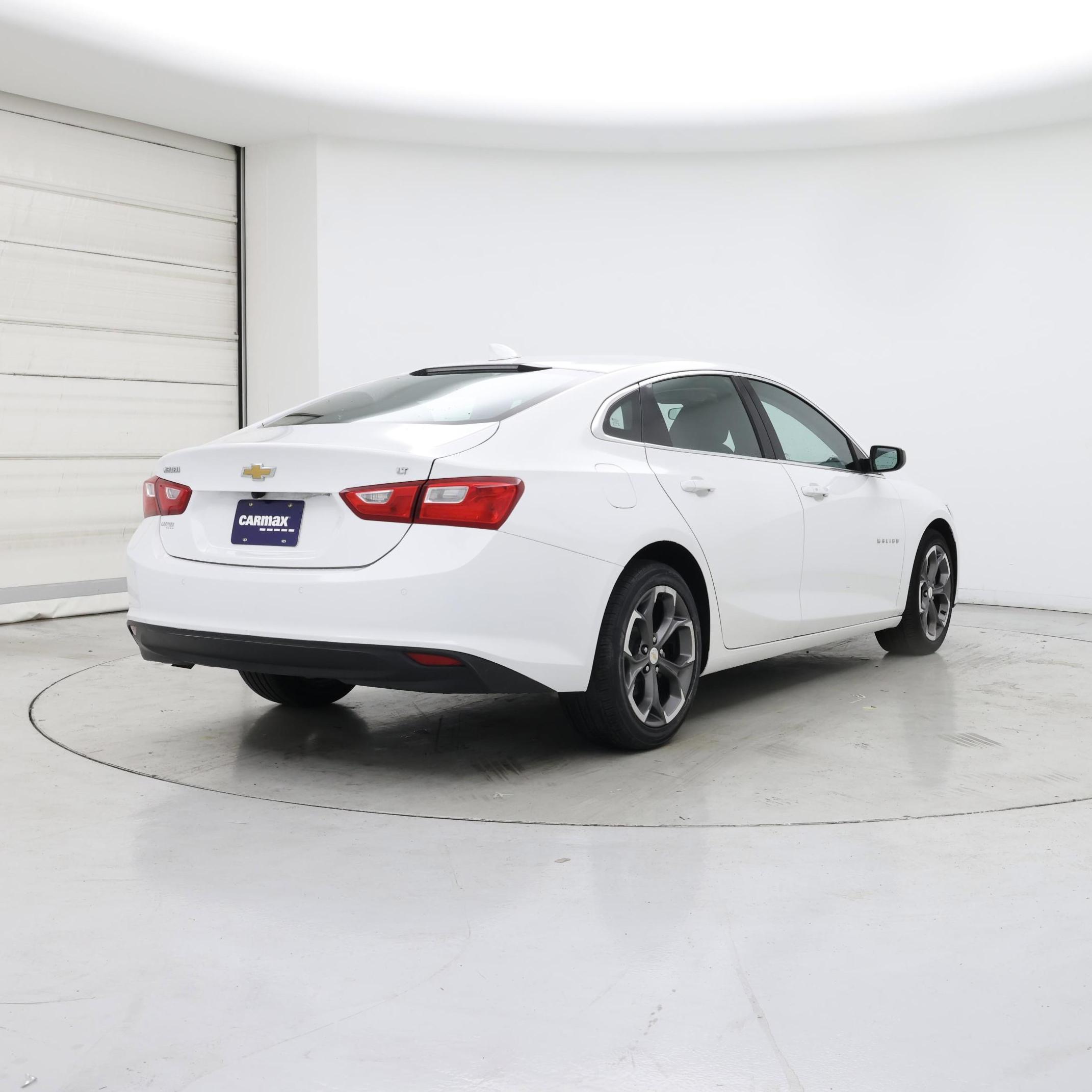 Thumbnail: 2023 Chevrolet Malibu - 8