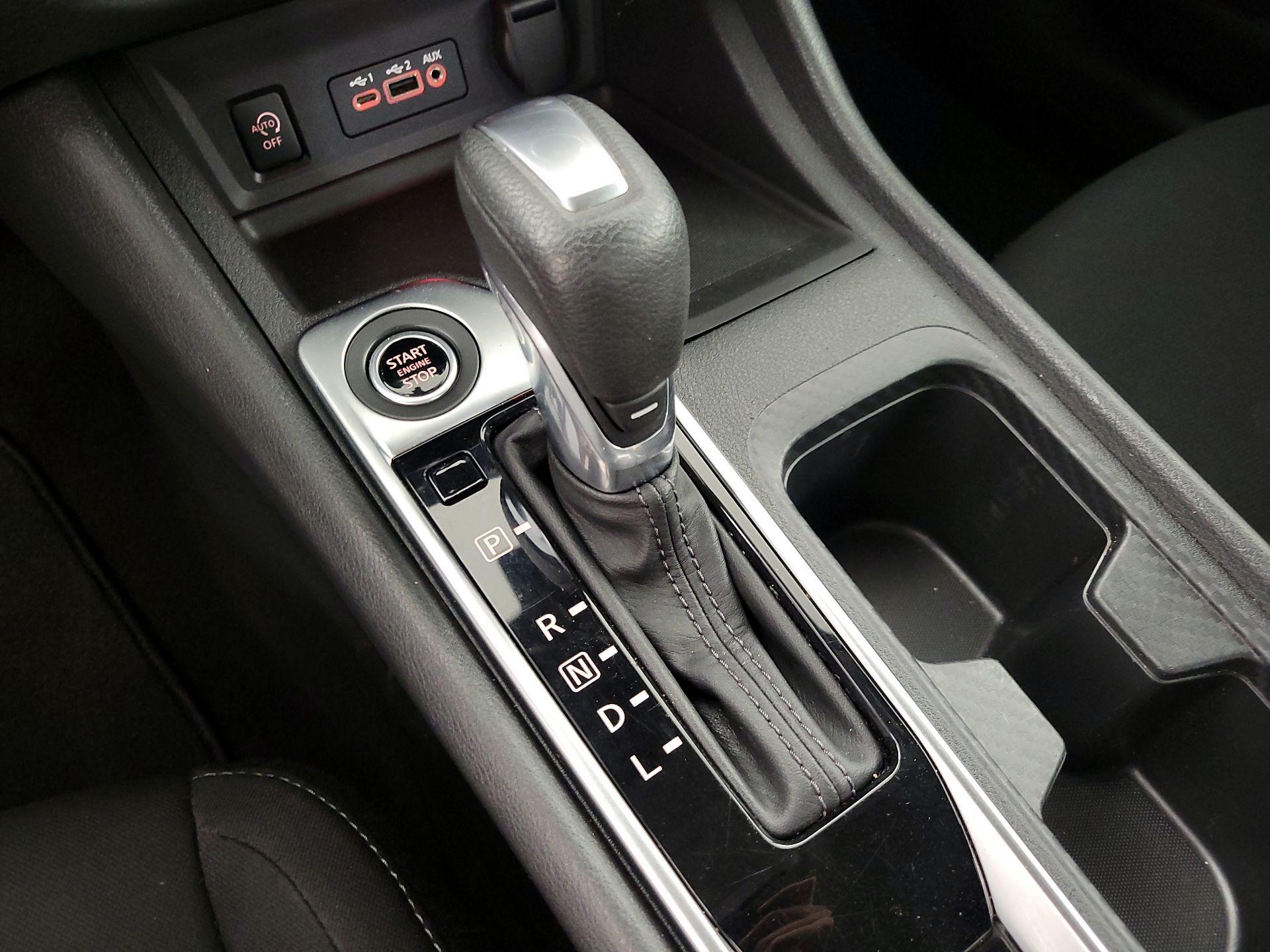 Thumbnail: 2024 Nissan Sentra - 16