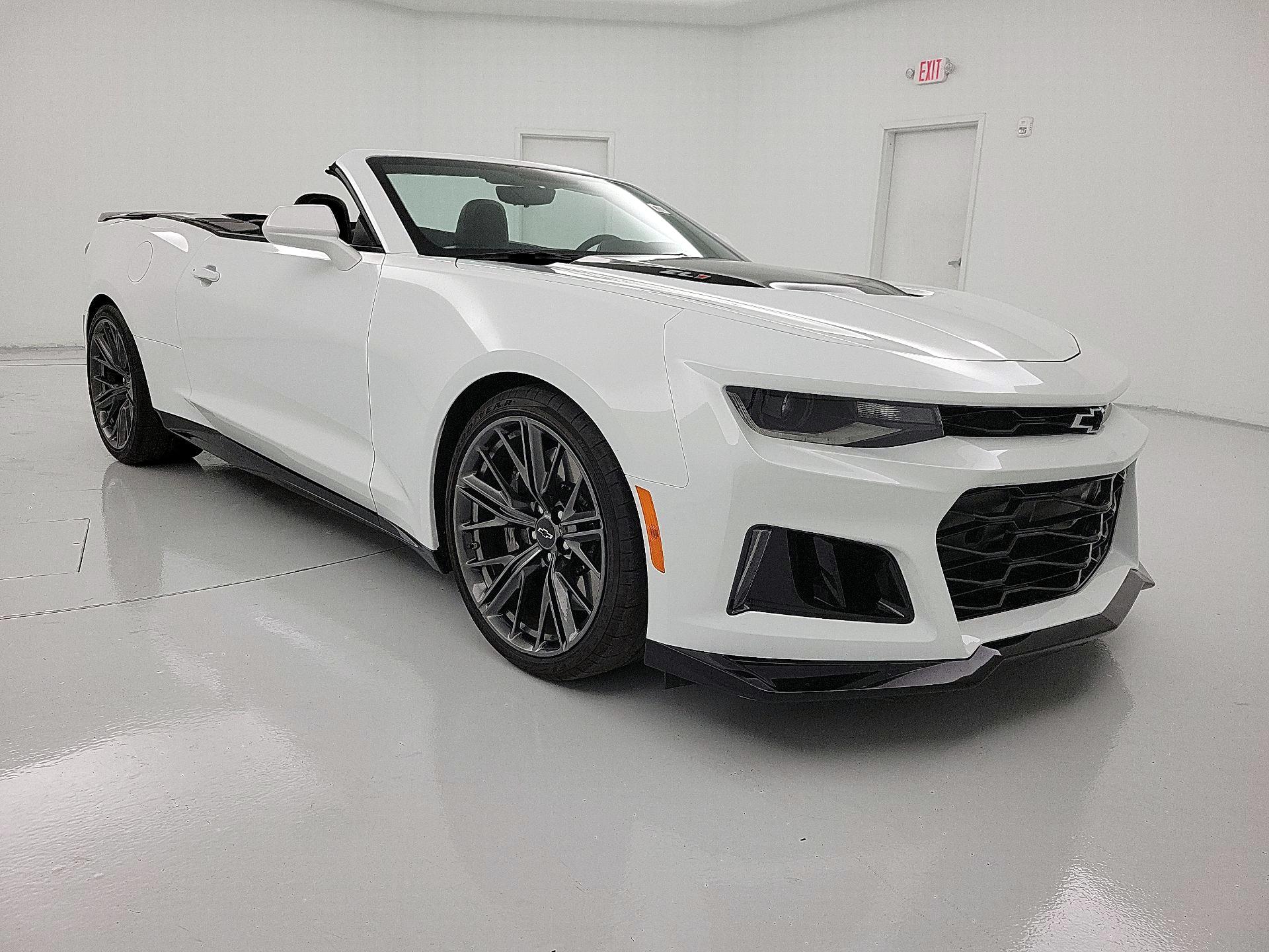 Thumbnail: 2021 Chevrolet Camaro - 19