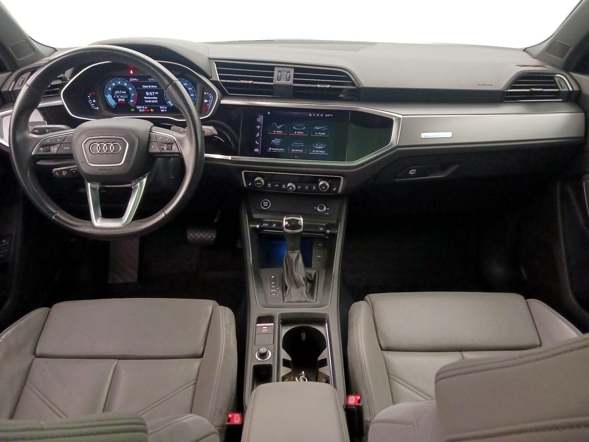Thumbnail: 2022 Audi Q3 - 9
