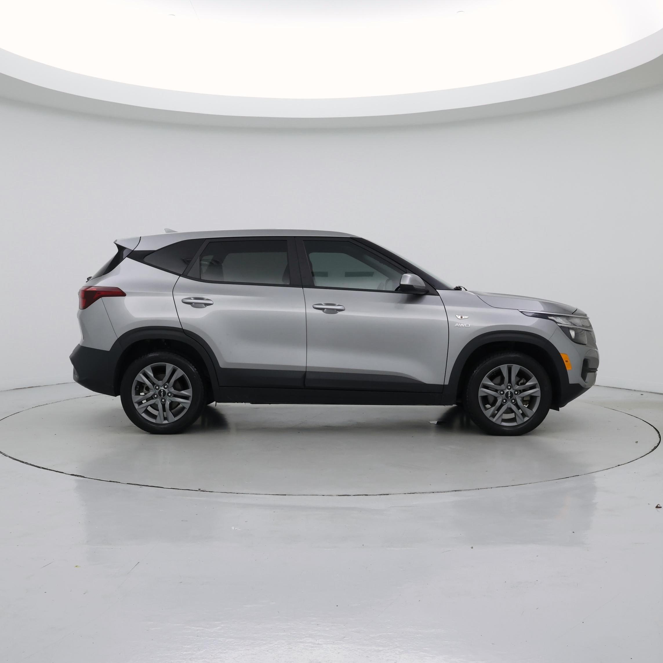 Thumbnail: 2022 Kia Seltos - 7