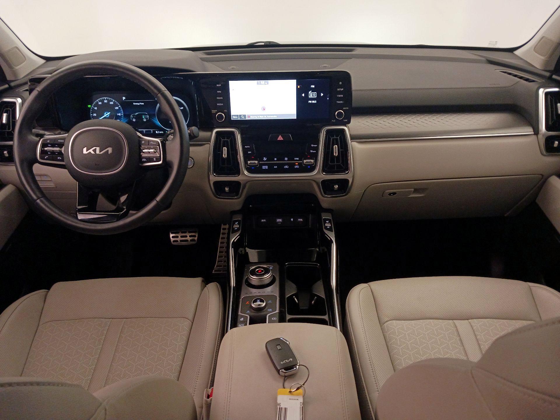 Thumbnail: 2023 Kia Sorento - 9