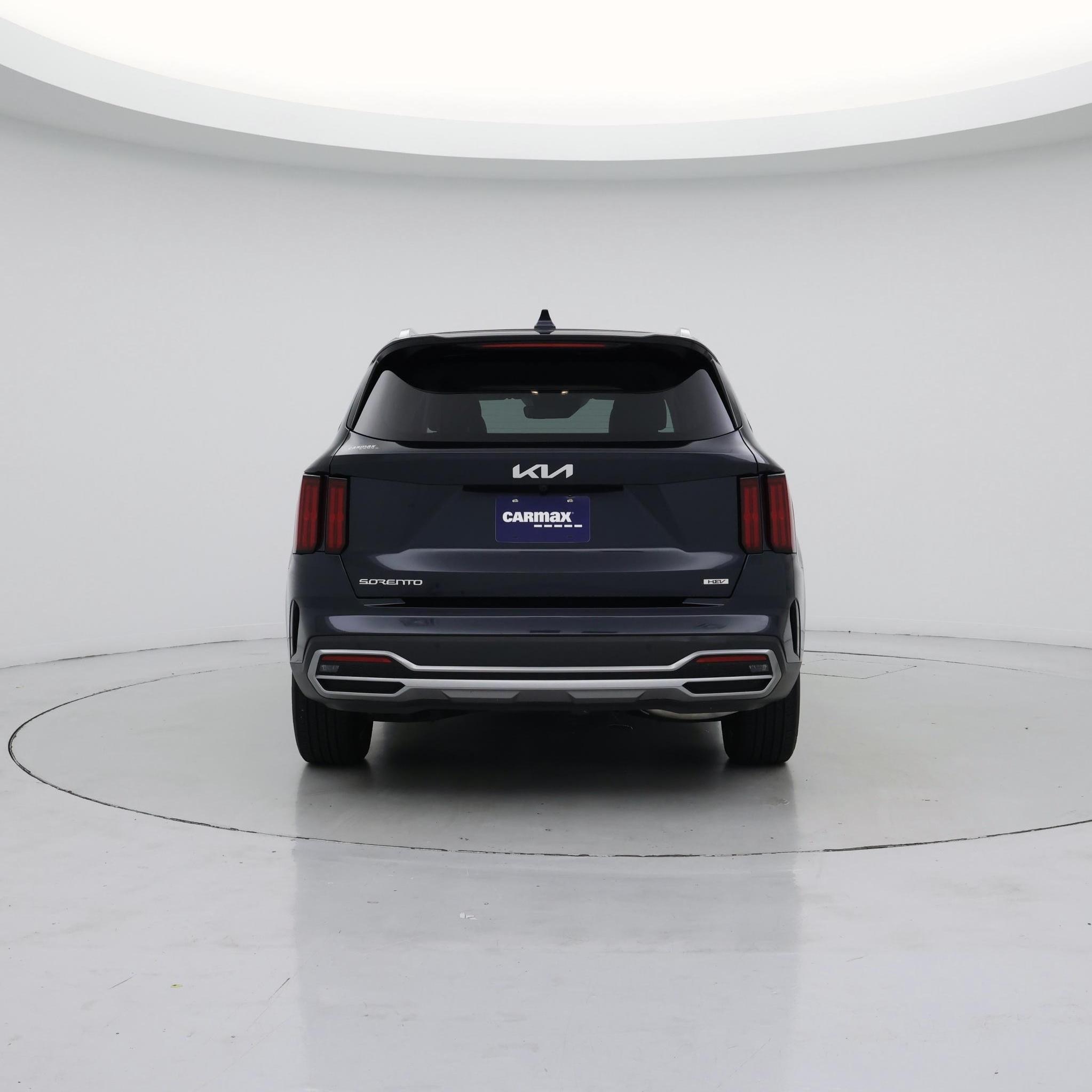 Thumbnail: 2023 Kia Sorento - 6