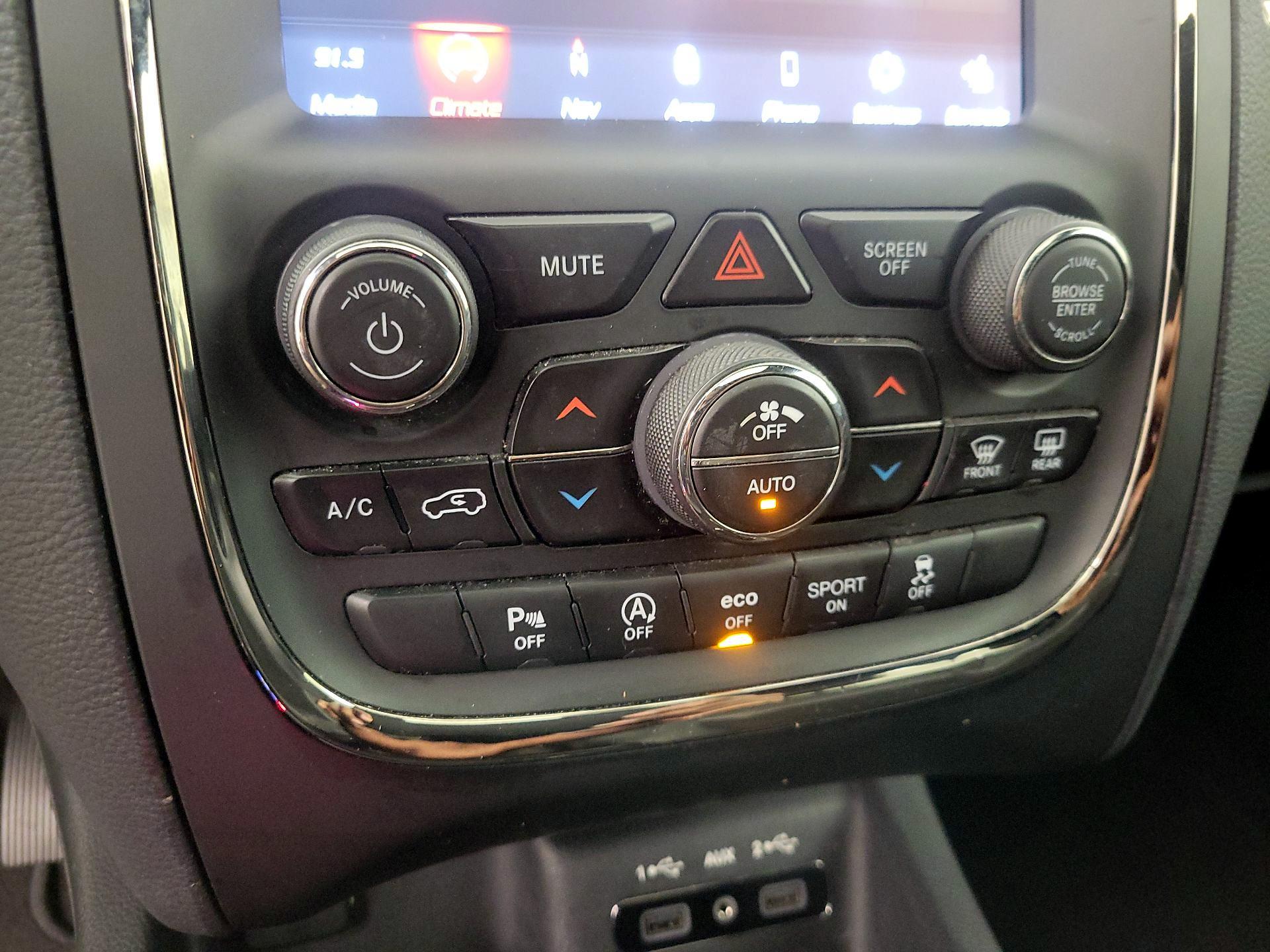 Thumbnail: 2019 Dodge Durango - 15