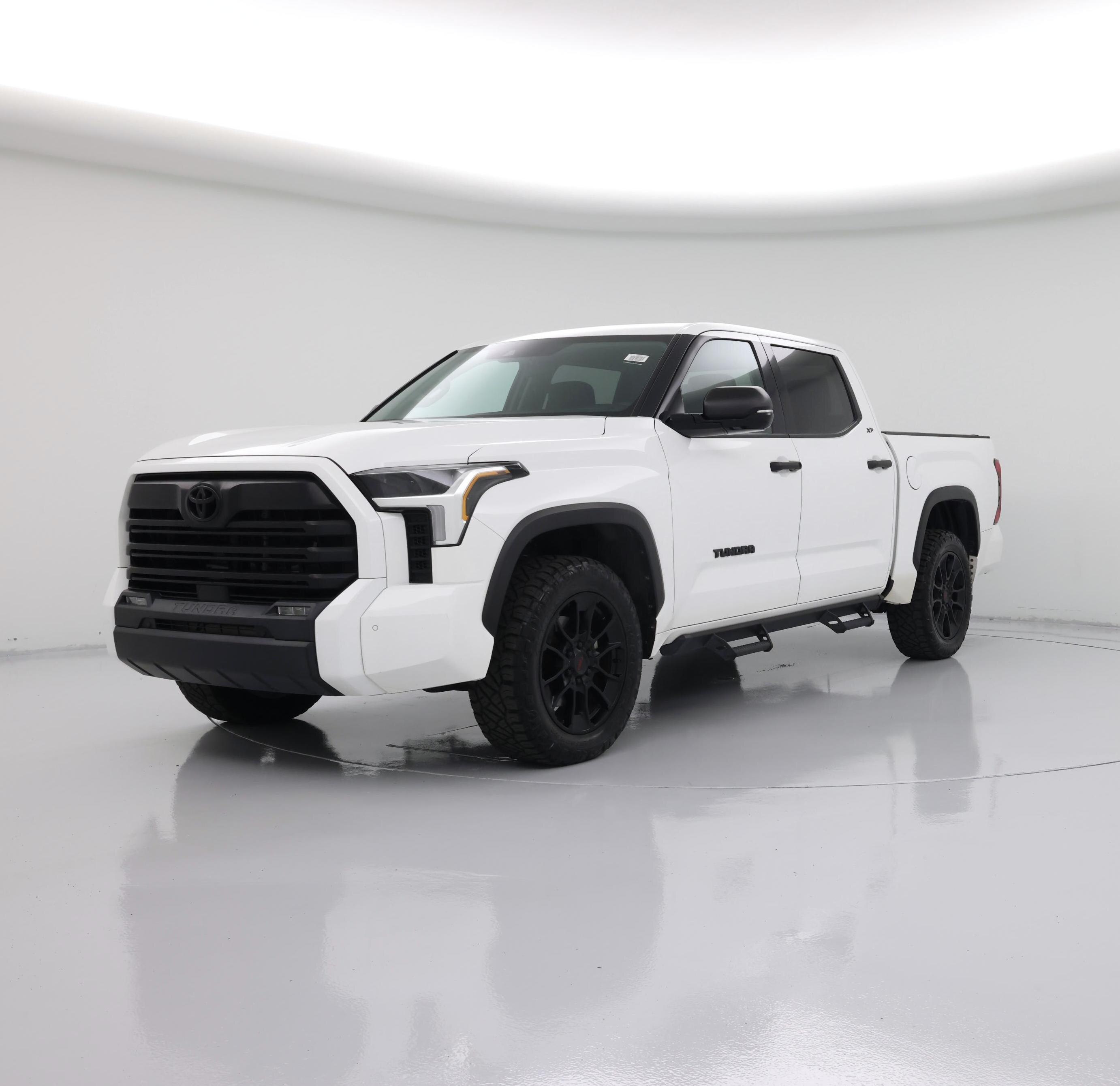 Thumbnail: 2022 Toyota Tundra - 4