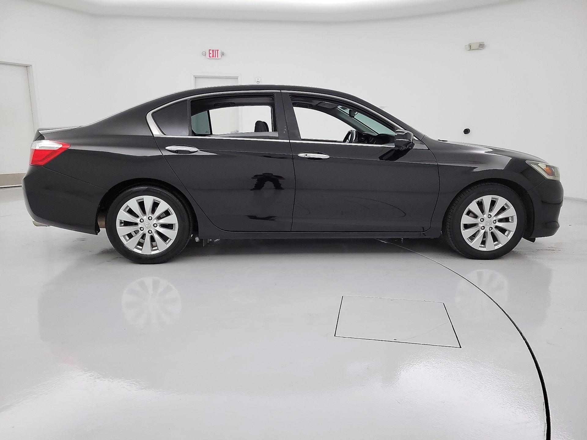 Thumbnail: 2015 Honda Accord - 4