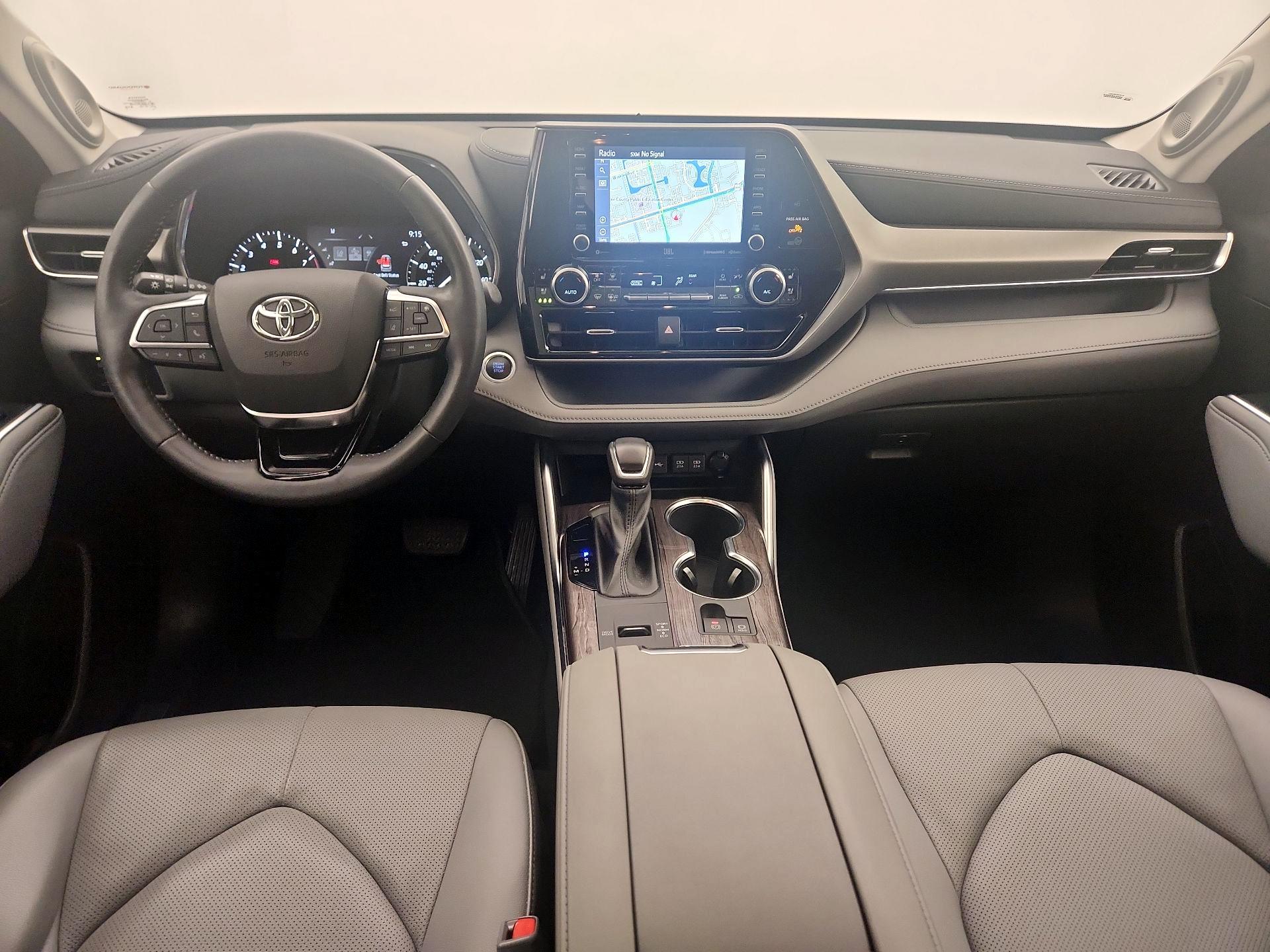 Thumbnail: 2021 Toyota Highlander - 9