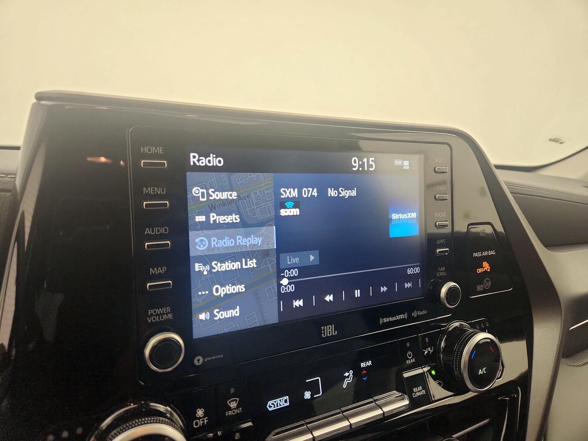 Thumbnail: 2021 Toyota Highlander - 16
