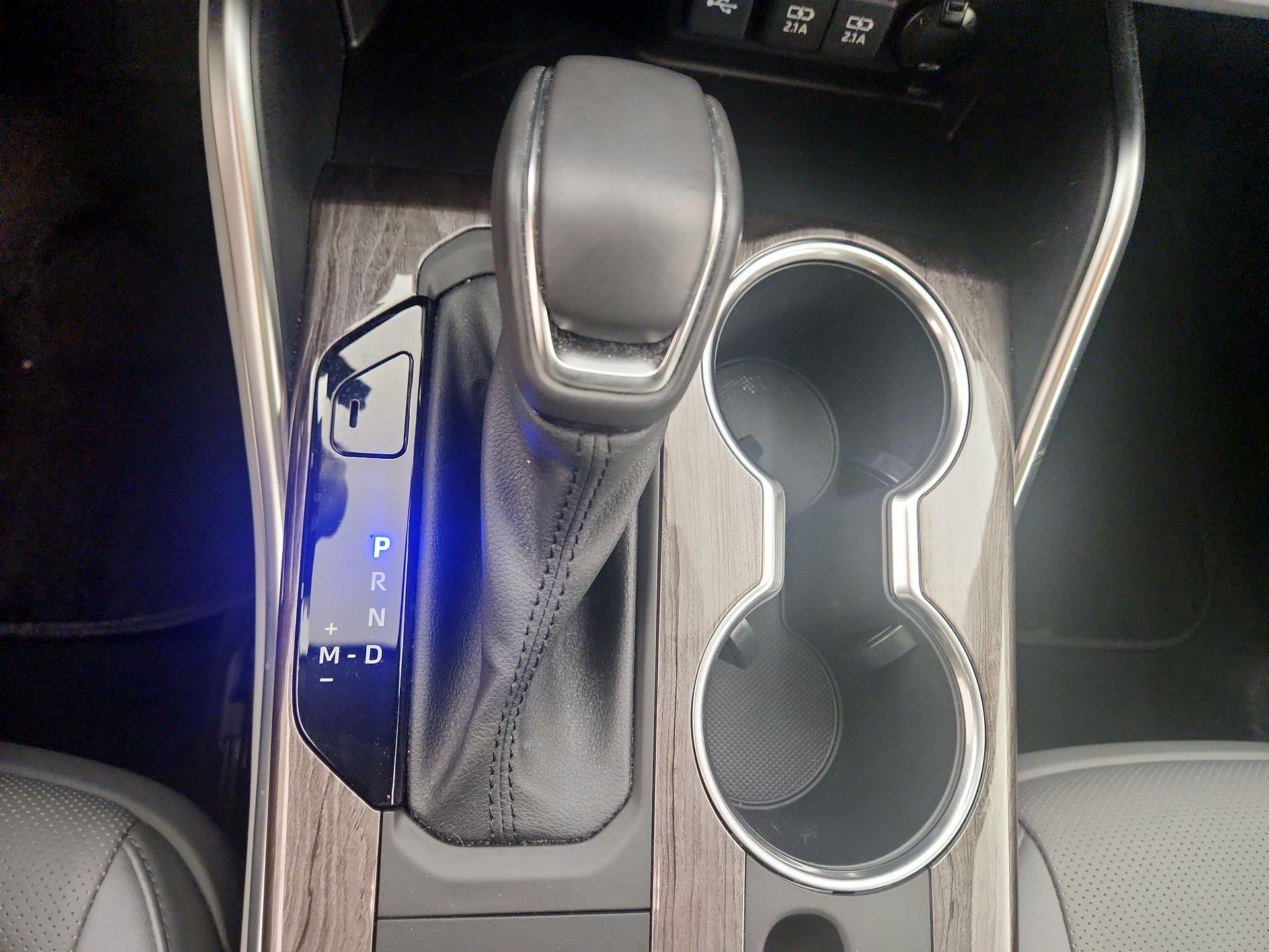 Thumbnail: 2021 Toyota Highlander - 18