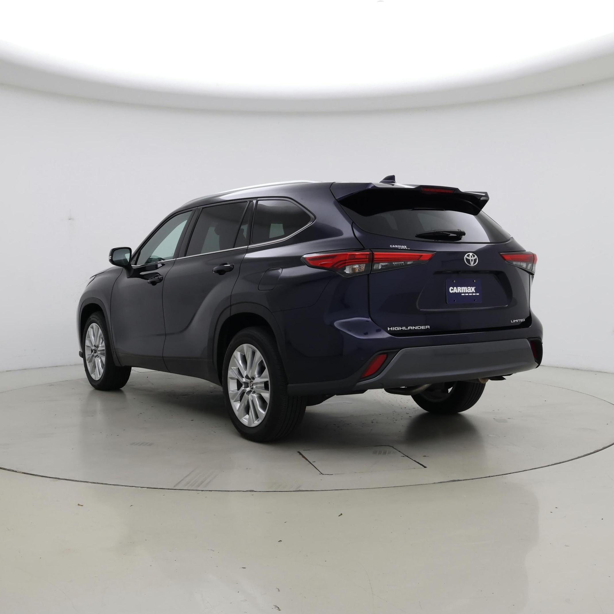Thumbnail: 2021 Toyota Highlander - 2