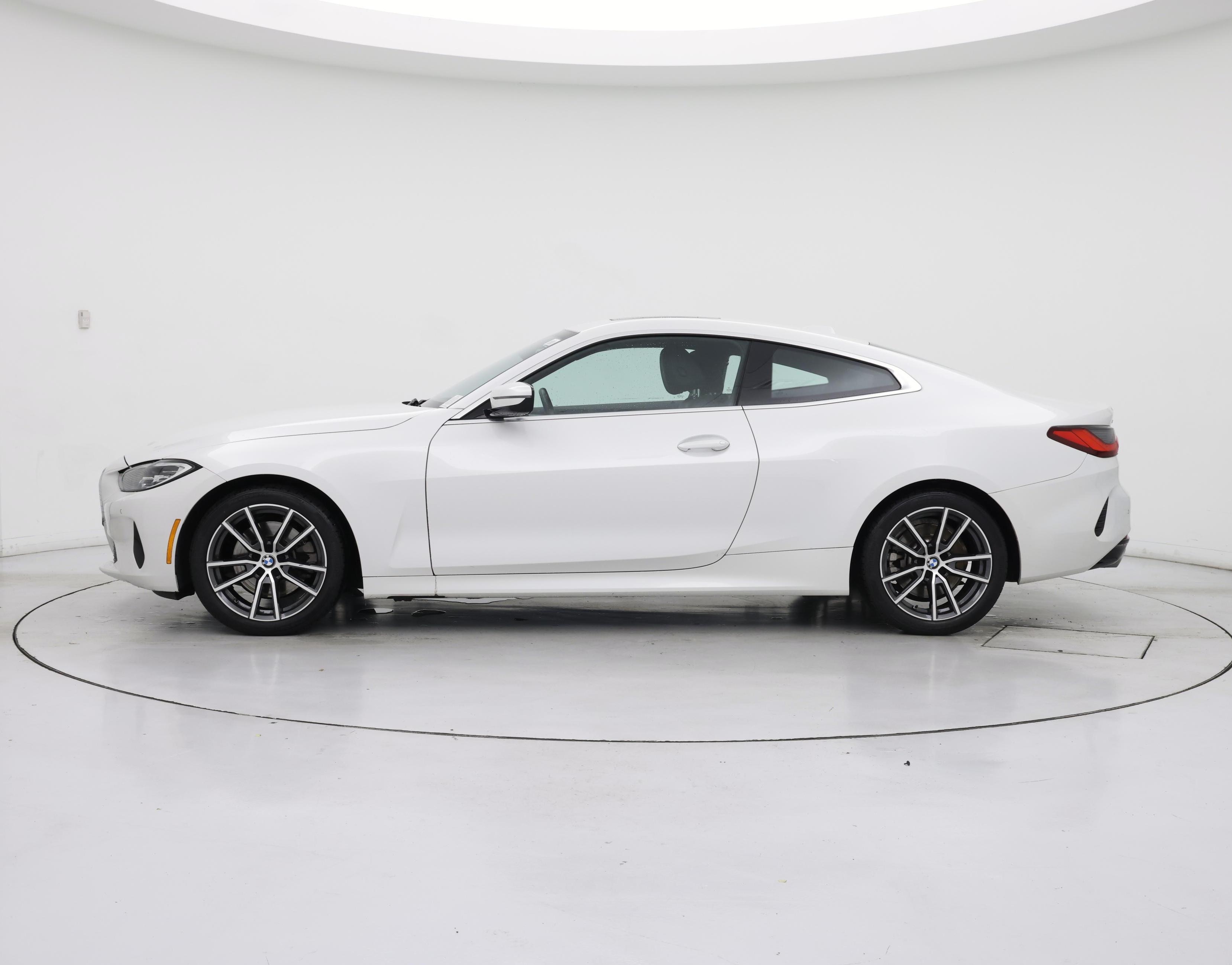 Thumbnail: 2024 BMW 4 Series - 3