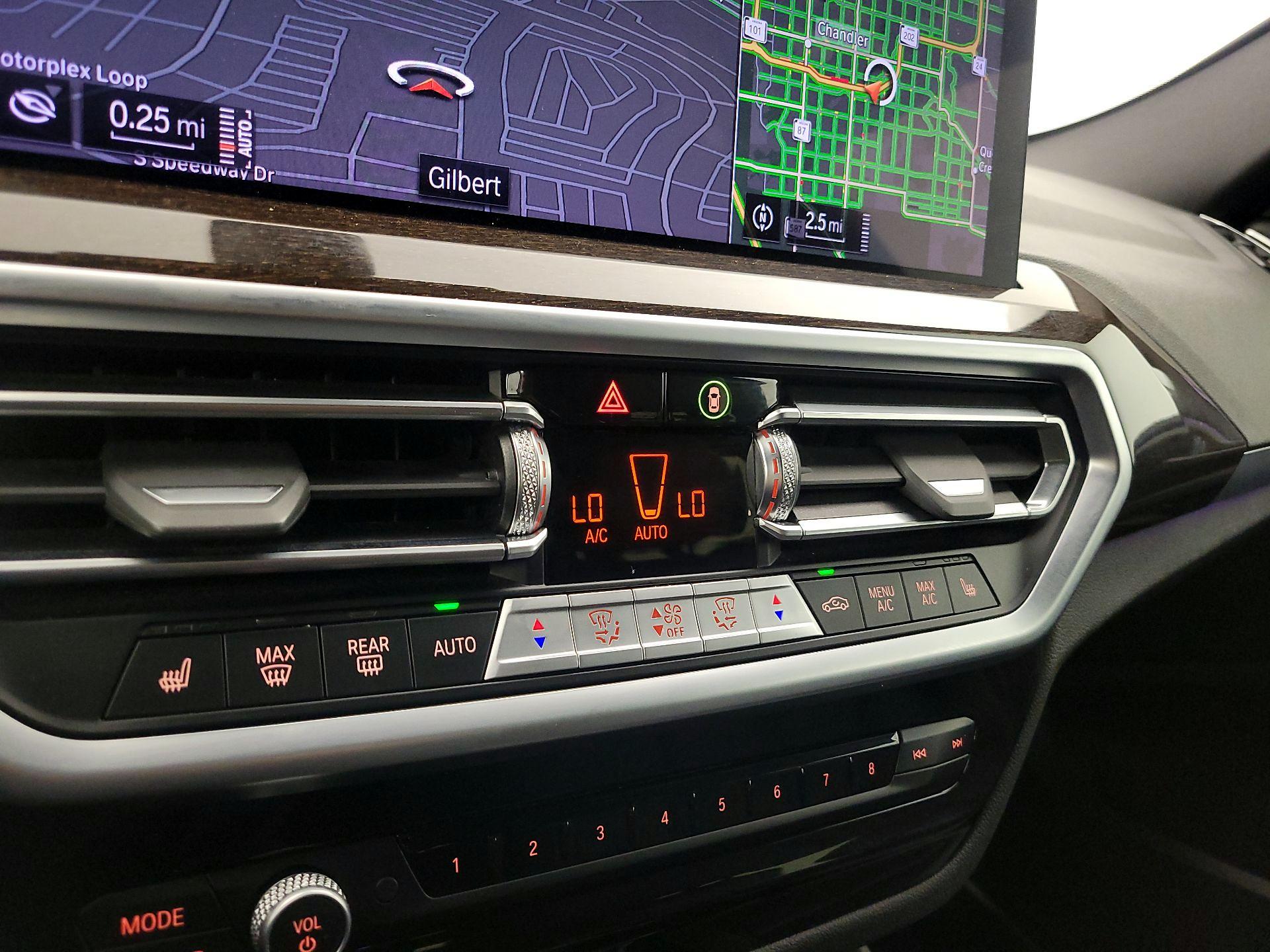 Thumbnail: 2024 BMW X4 - 17