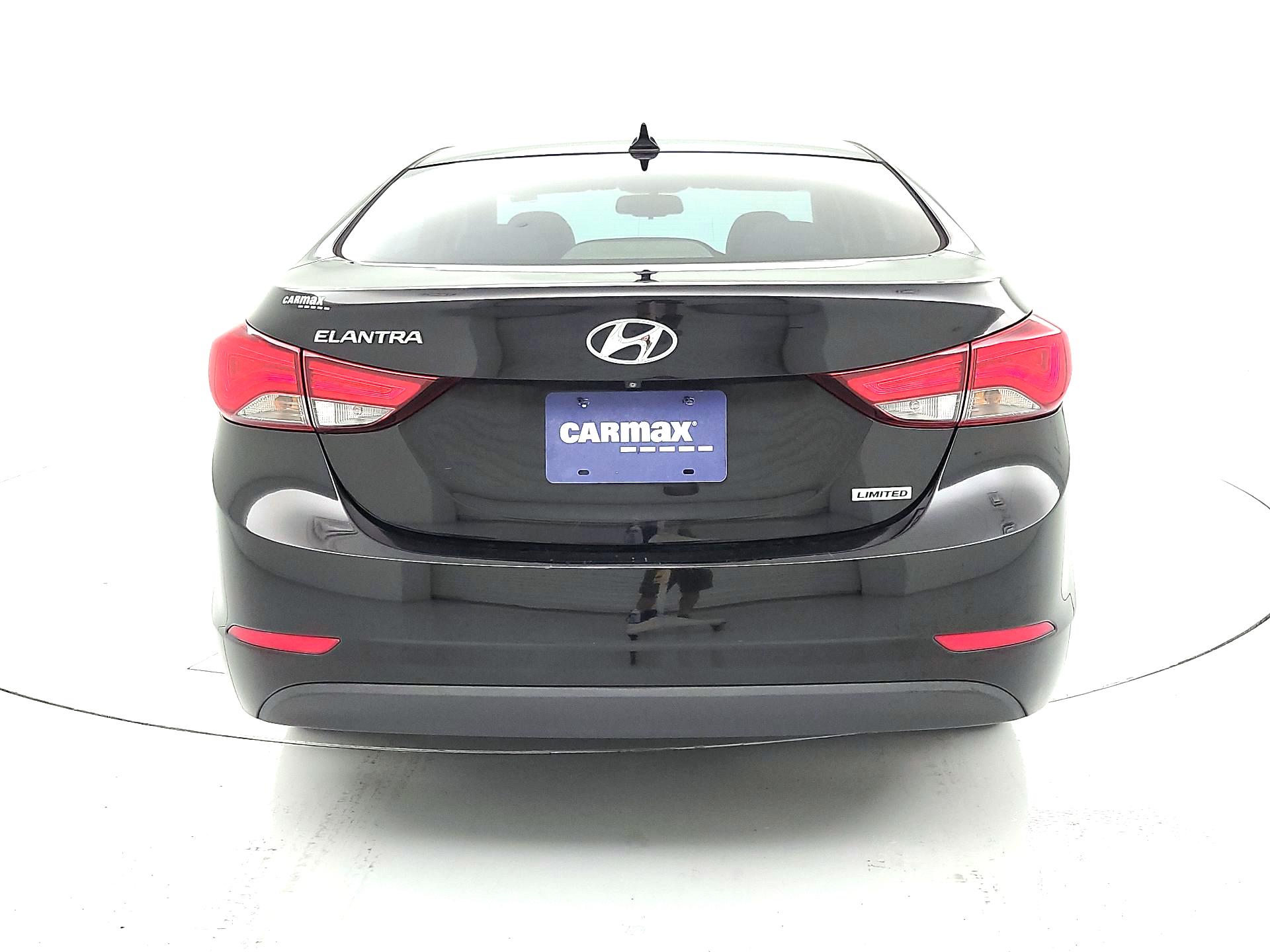 Thumbnail: 2016 Hyundai Elantra - 6