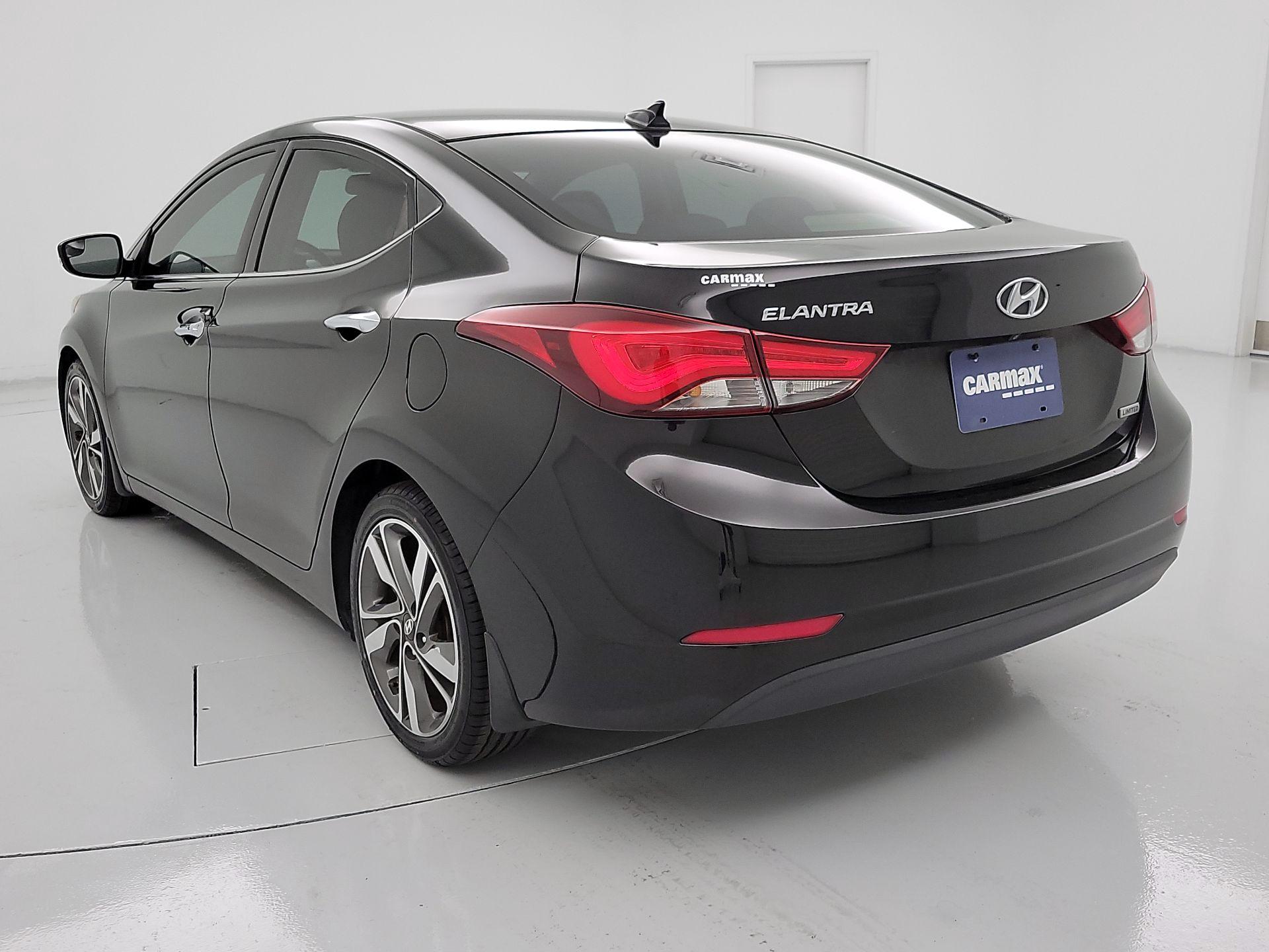 Thumbnail: 2016 Hyundai Elantra - 7