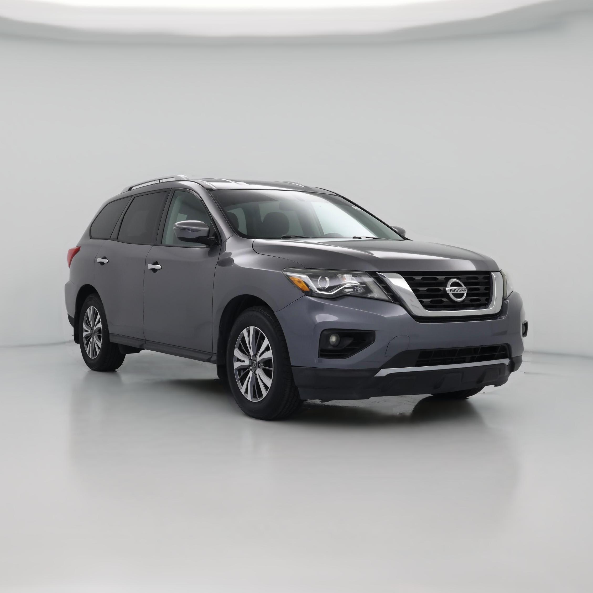 Thumbnail: 2017 Nissan Pathfinder - 1