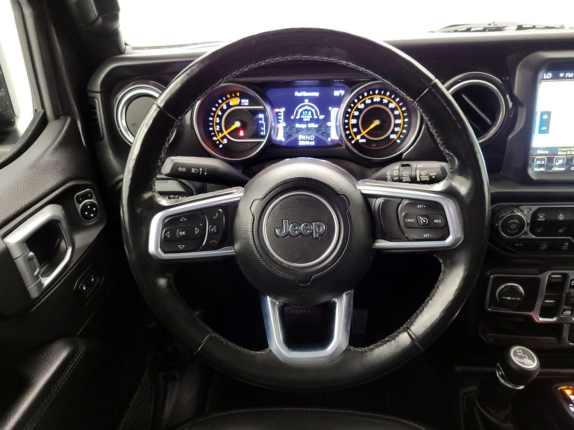 Thumbnail: 2021 Jeep Wrangler - 10