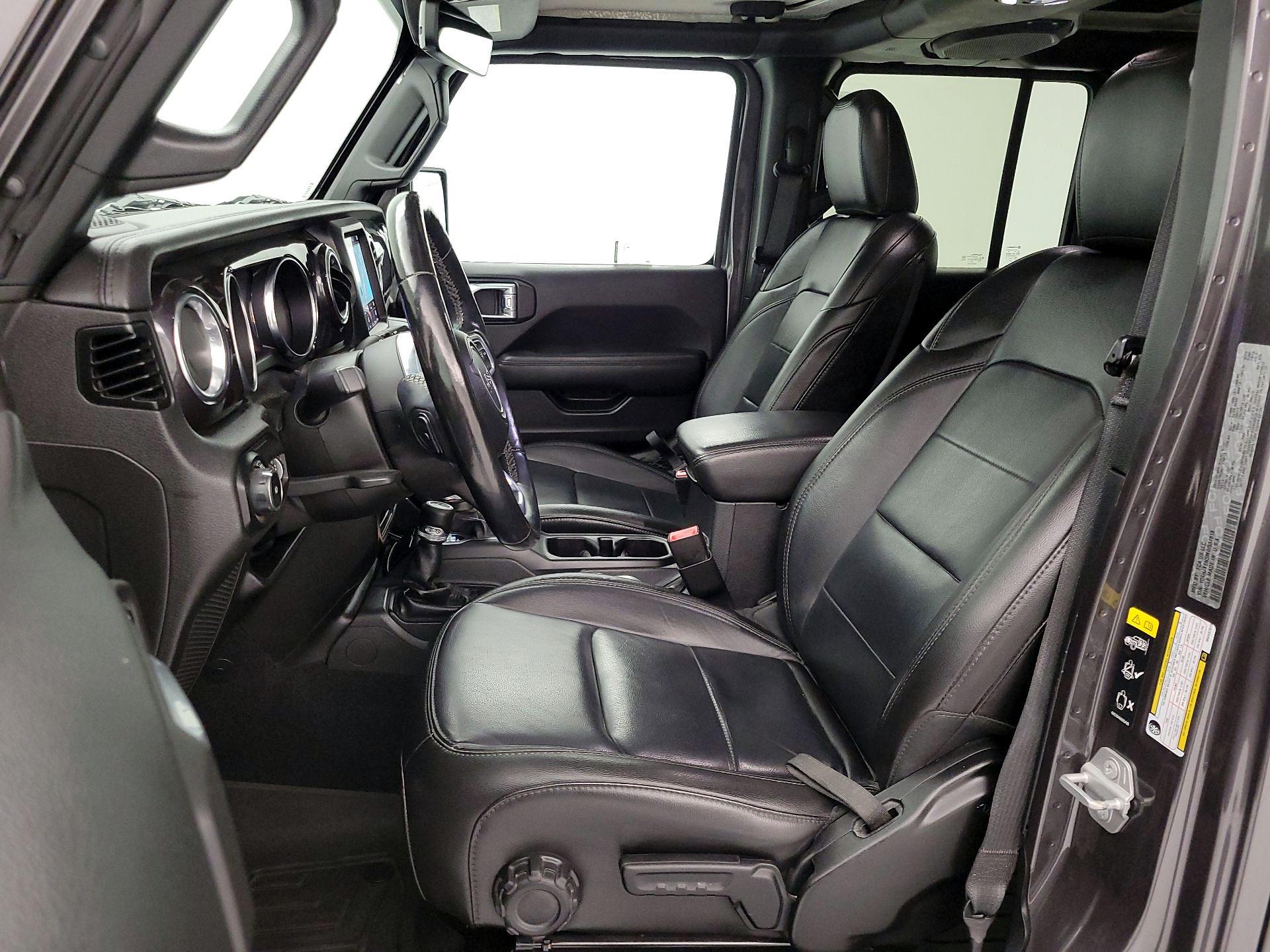 Thumbnail: 2021 Jeep Wrangler - 11
