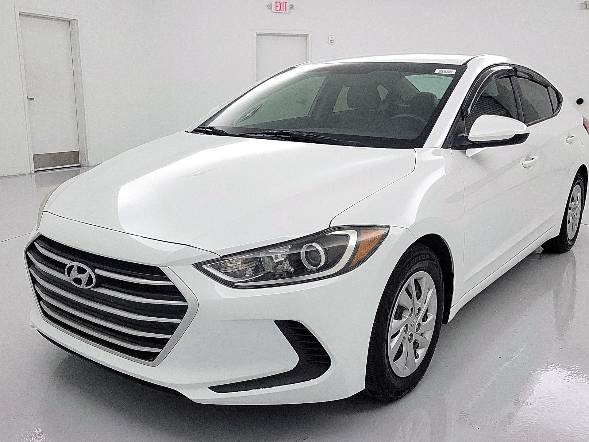 Thumbnail: 2017 Hyundai Elantra - 3