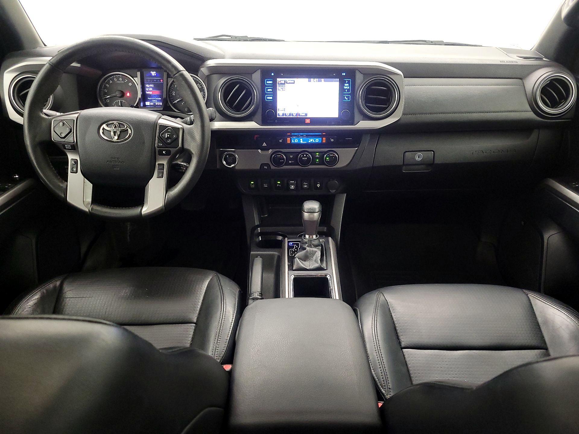 Thumbnail: 2018 Toyota Tacoma - 9