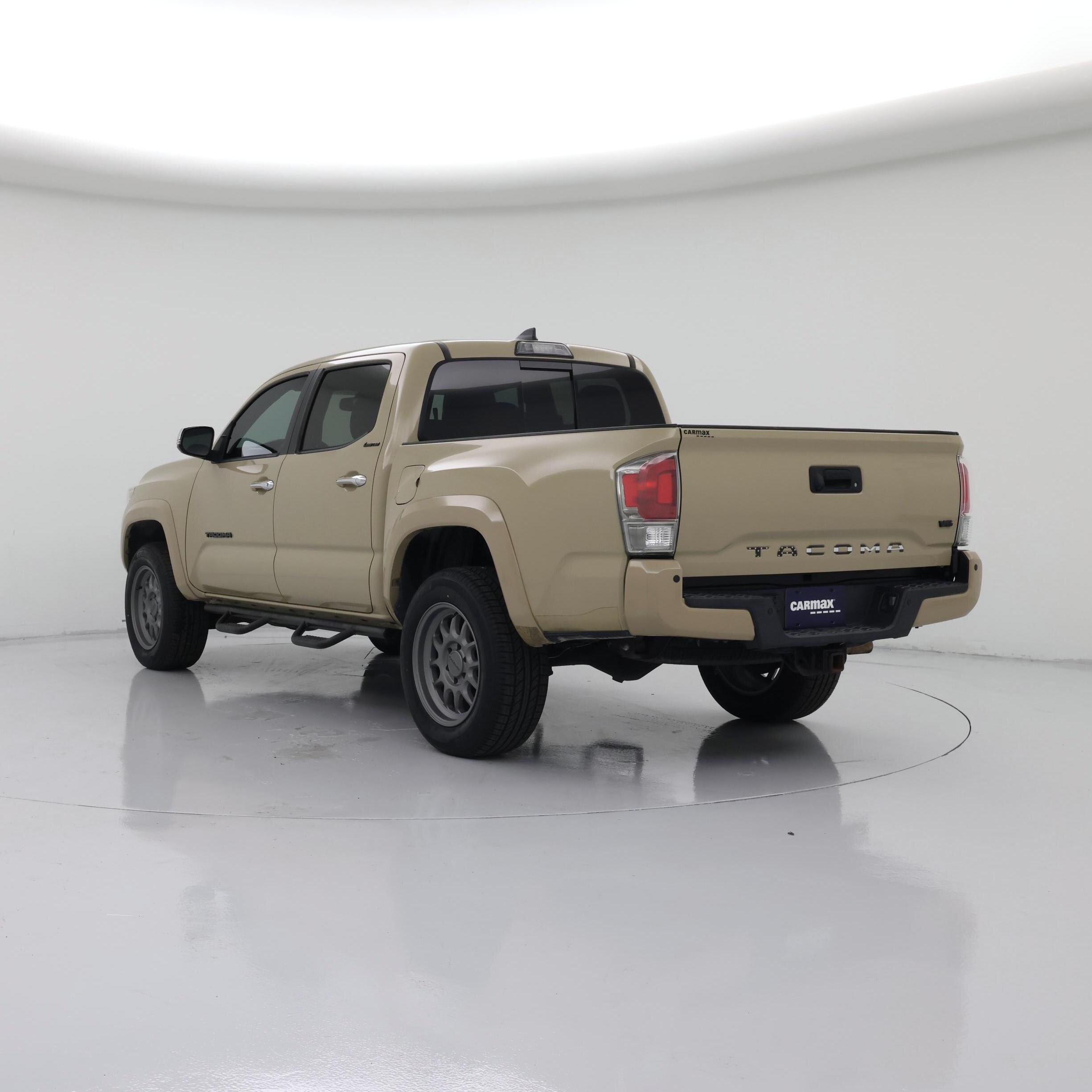 Thumbnail: 2018 Toyota Tacoma - 2