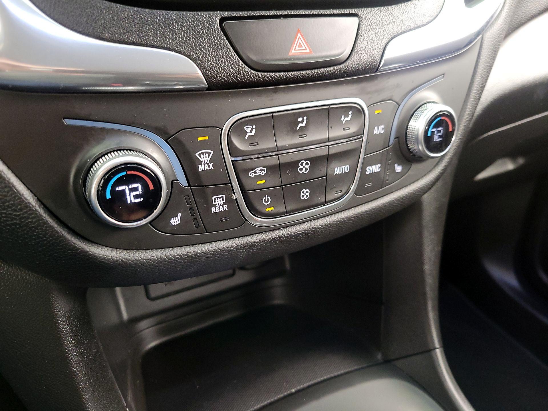 Thumbnail: 2019 Chevrolet Equinox - 14