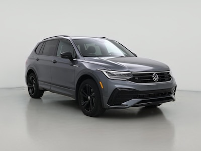 Gray 2023 Volkswagen Tiguan SE R-Line Black