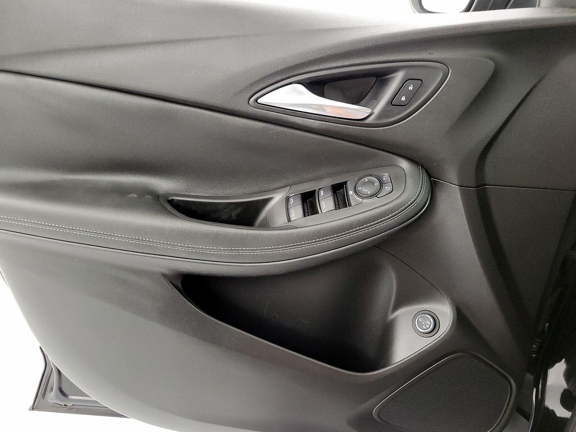 Thumbnail: 2021 Buick Encore GX - 12