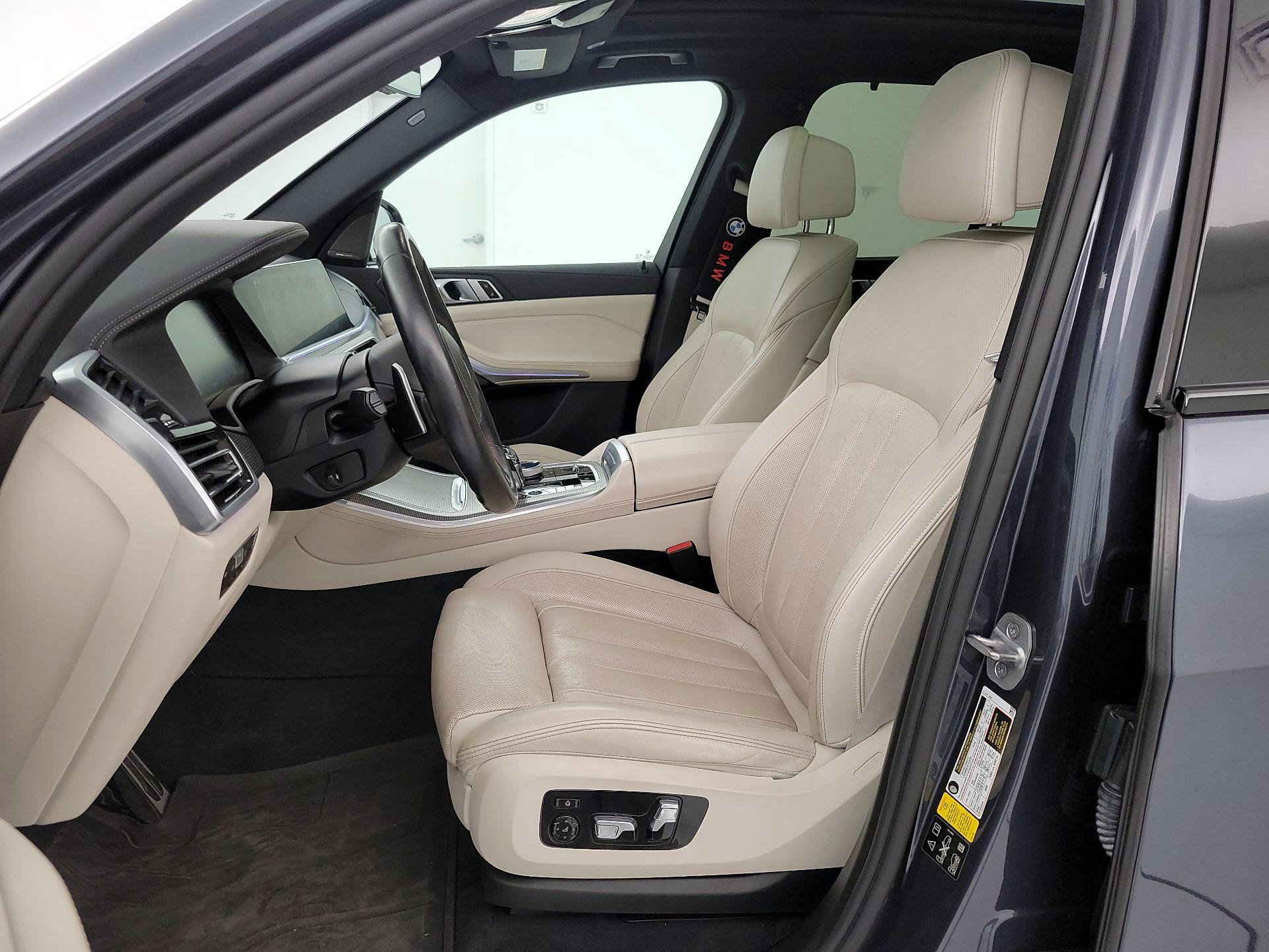 Thumbnail: 2021 BMW X5 - 9
