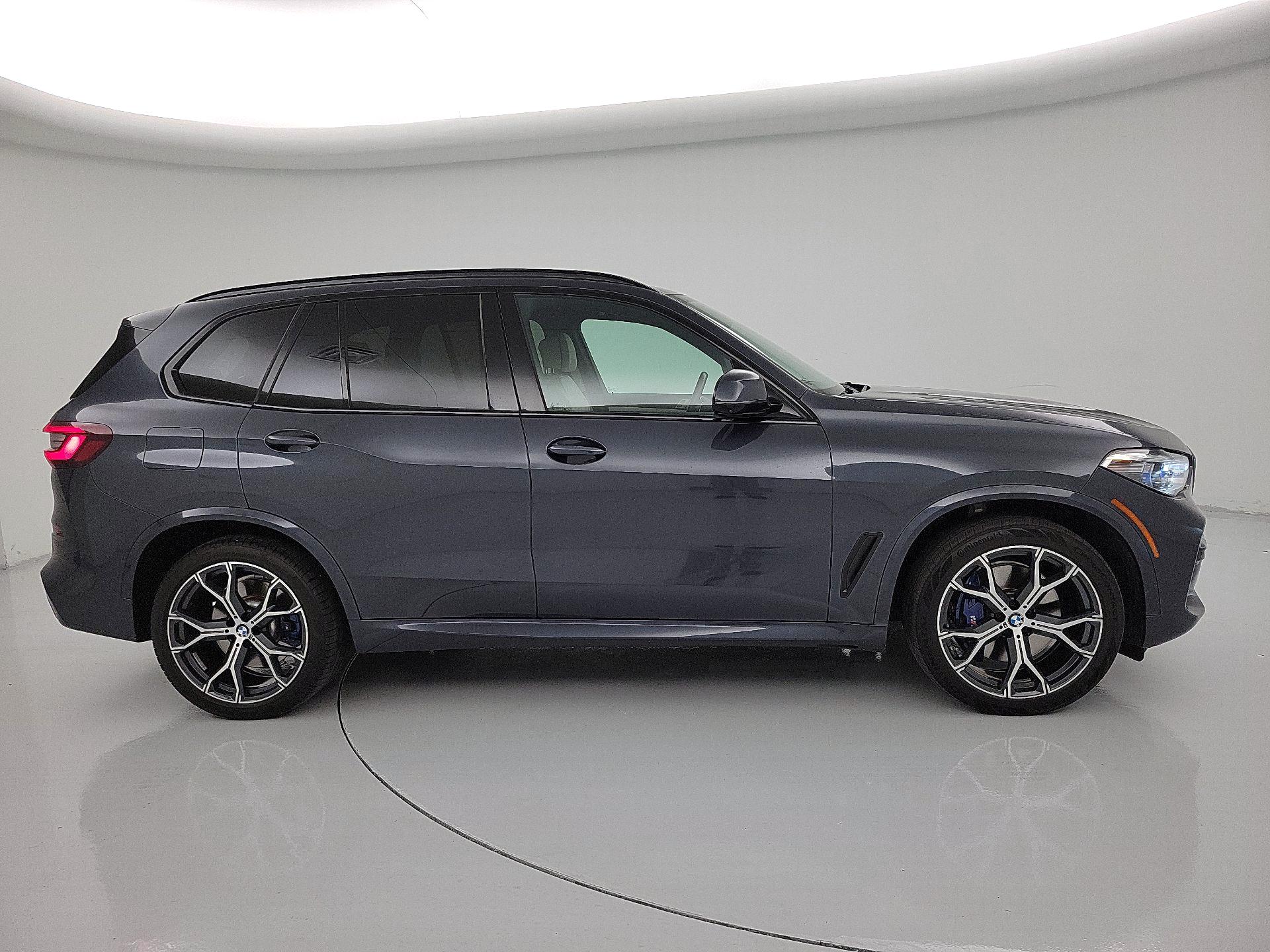 Thumbnail: 2021 BMW X5 - 4
