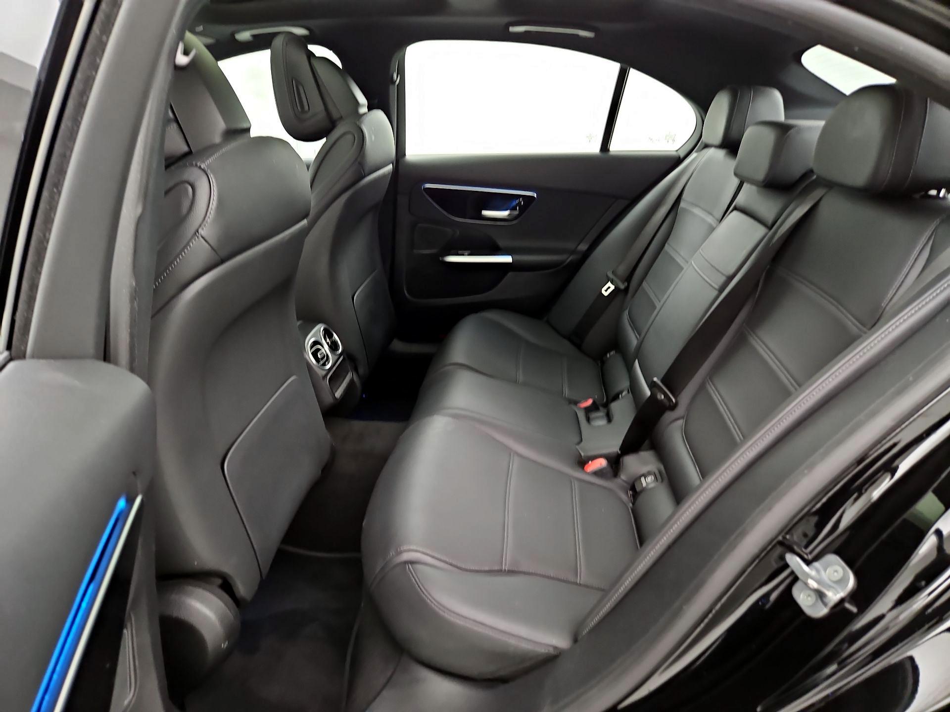 Thumbnail: 2024 Mercedes-Benz C-Class - 20